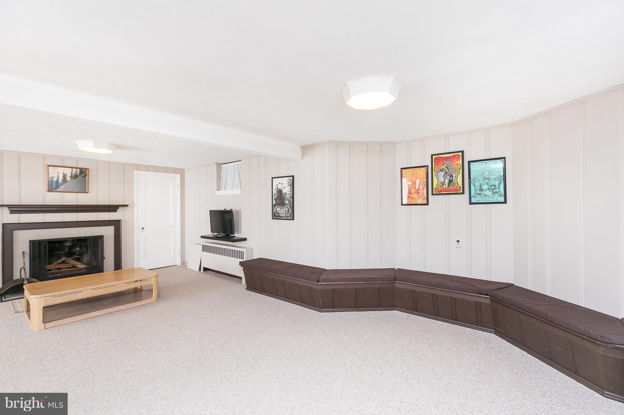 TOWSON - Residential