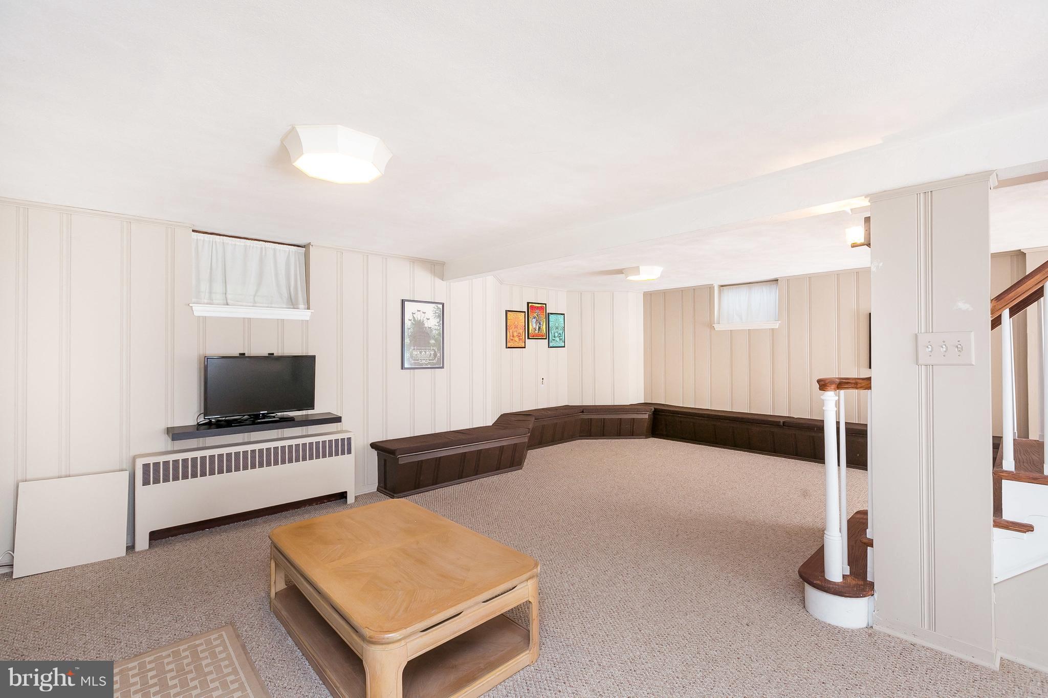 TOWSON - Residential