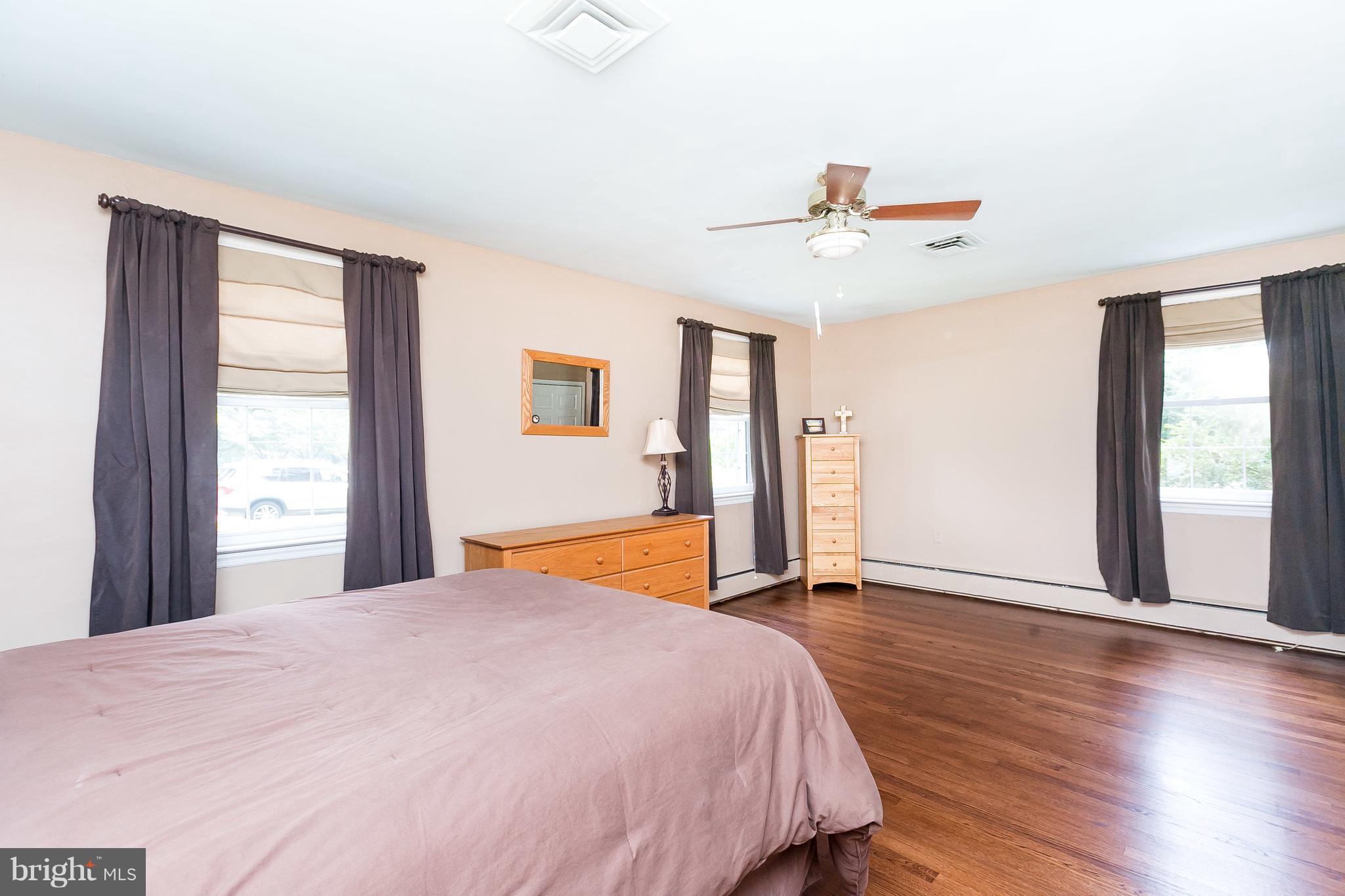 TOWSON - Residential