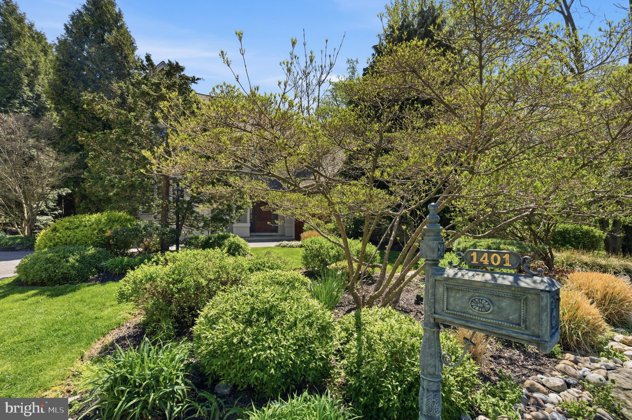 NORTHWOOD - Residential