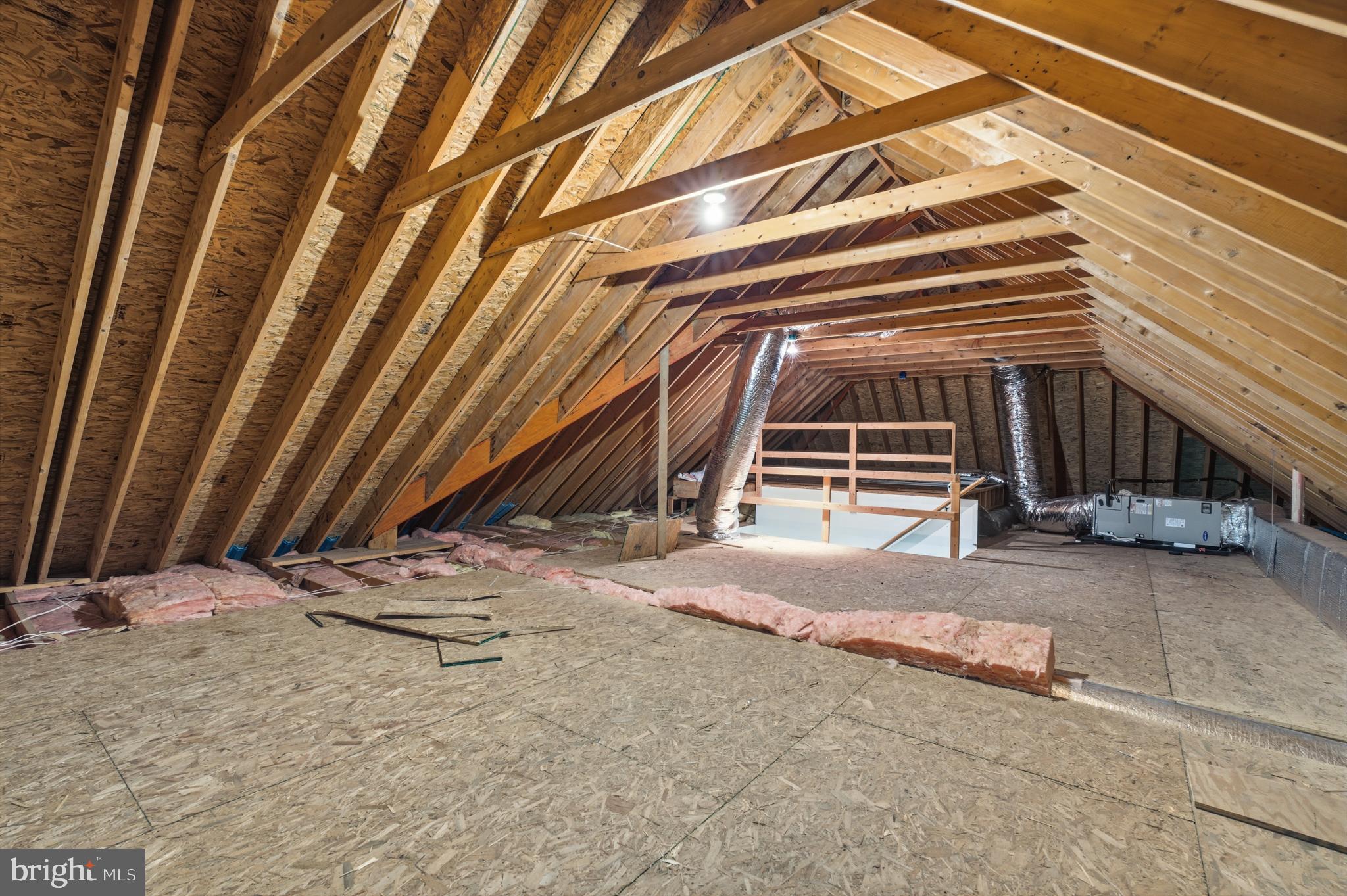 NORTHWOOD - Residential