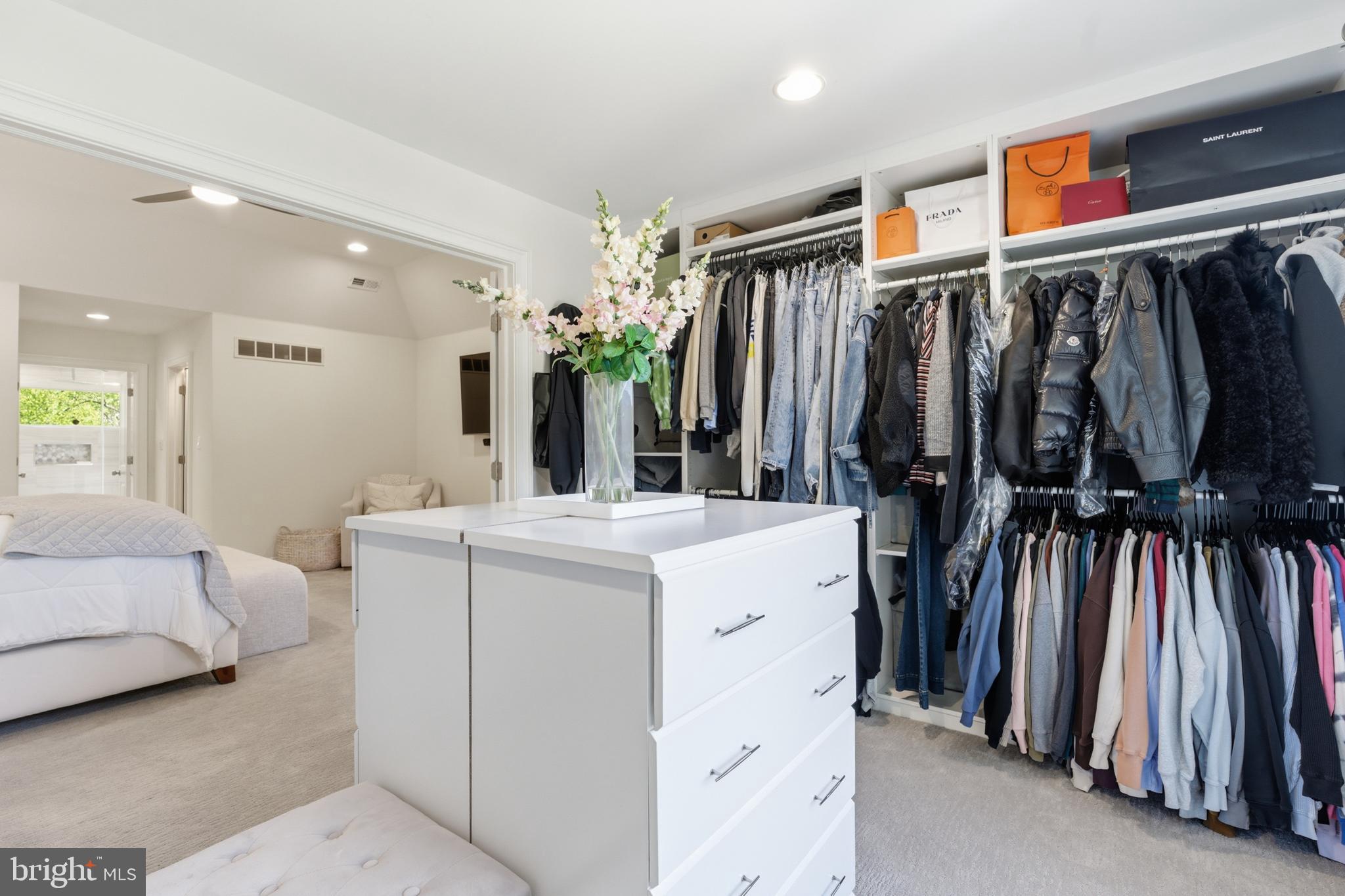 NORTHWOOD - Residential