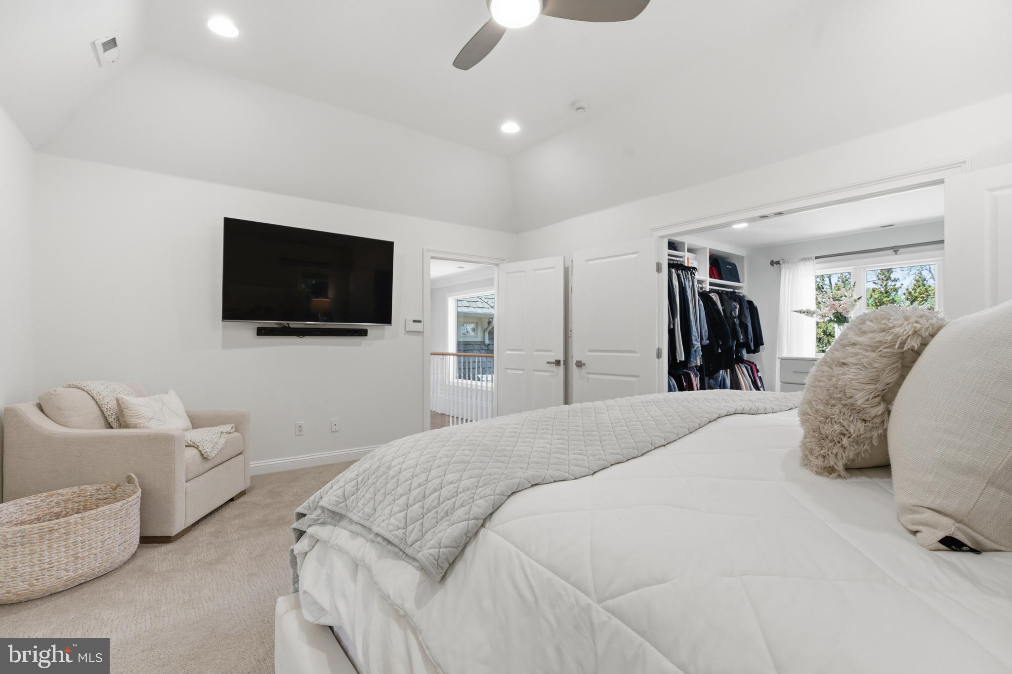 NORTHWOOD - Residential