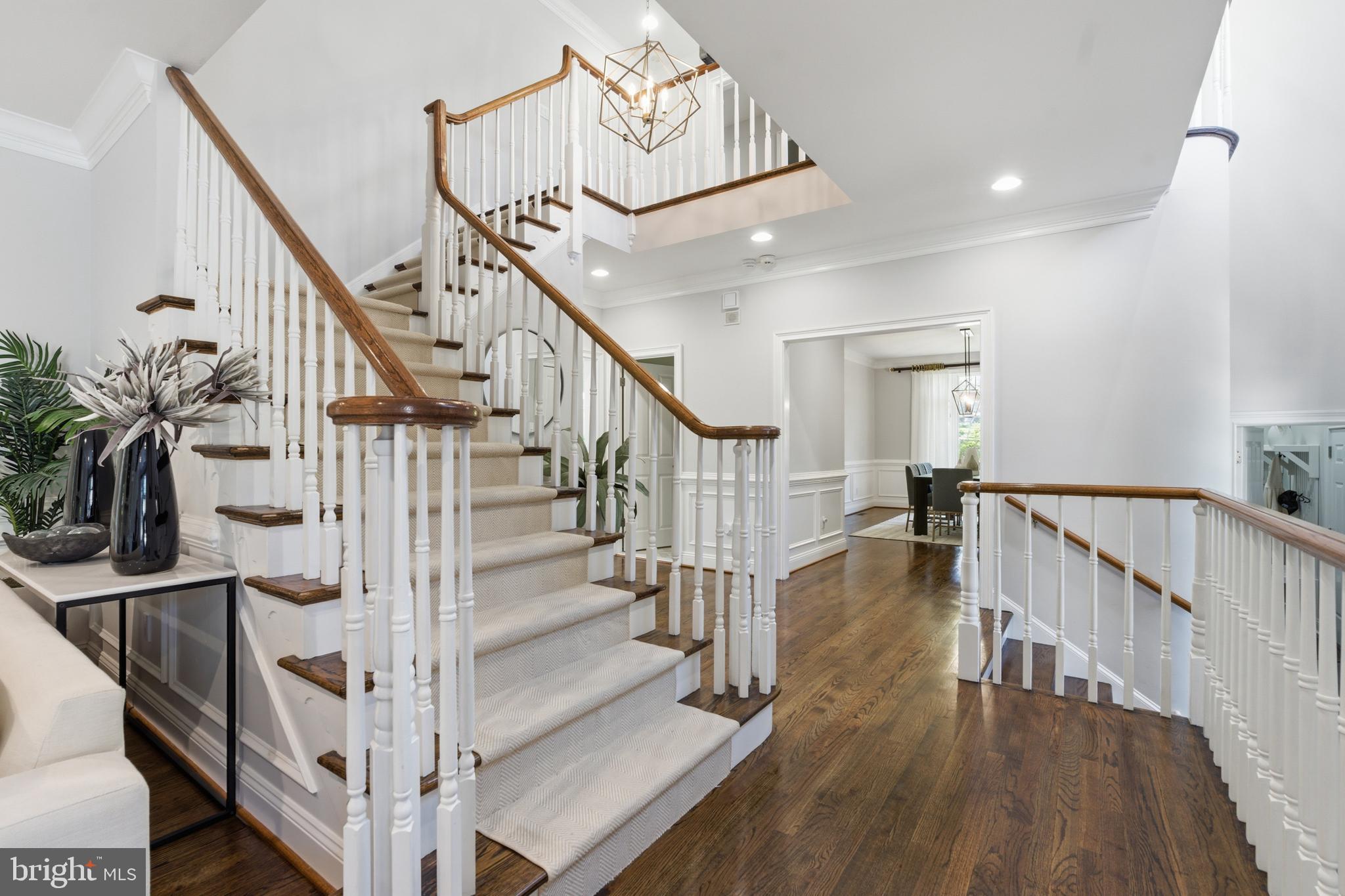 NORTHWOOD - Residential