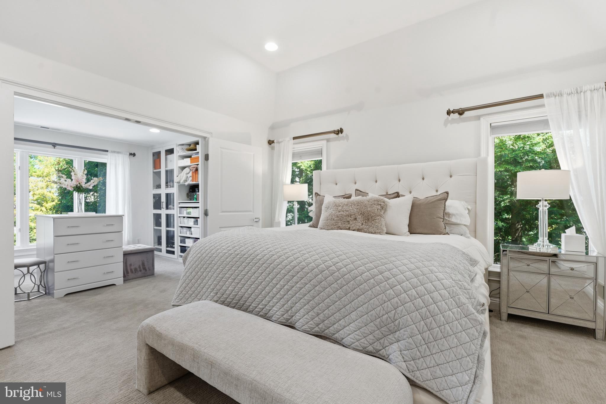 NORTHWOOD - Residential