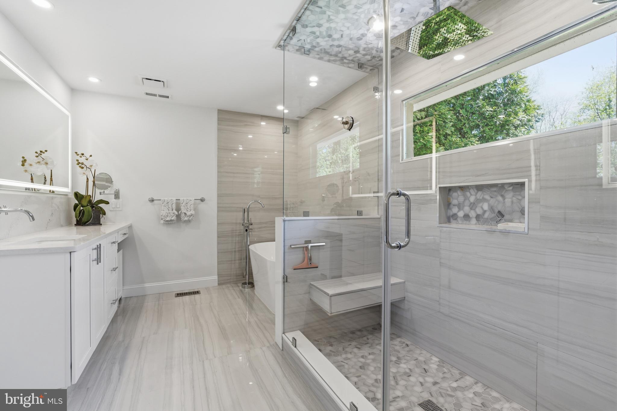 NORTHWOOD - Residential