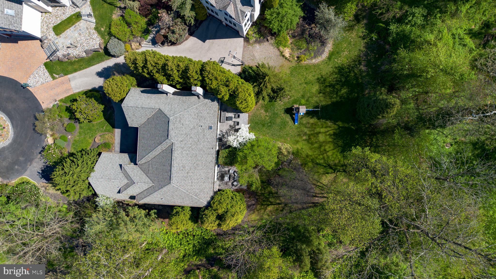 NORTHWOOD - Residential