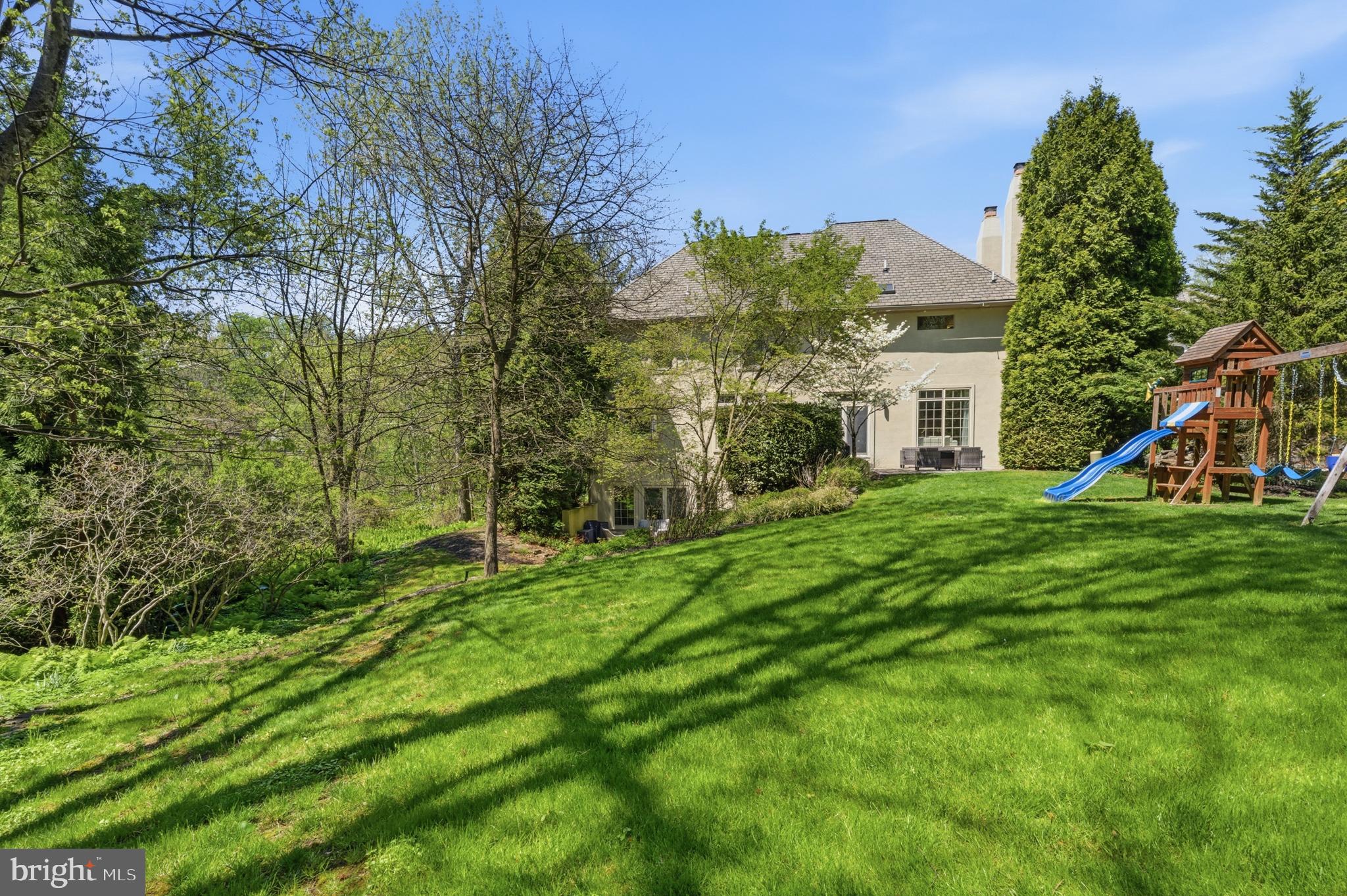 NORTHWOOD - Residential