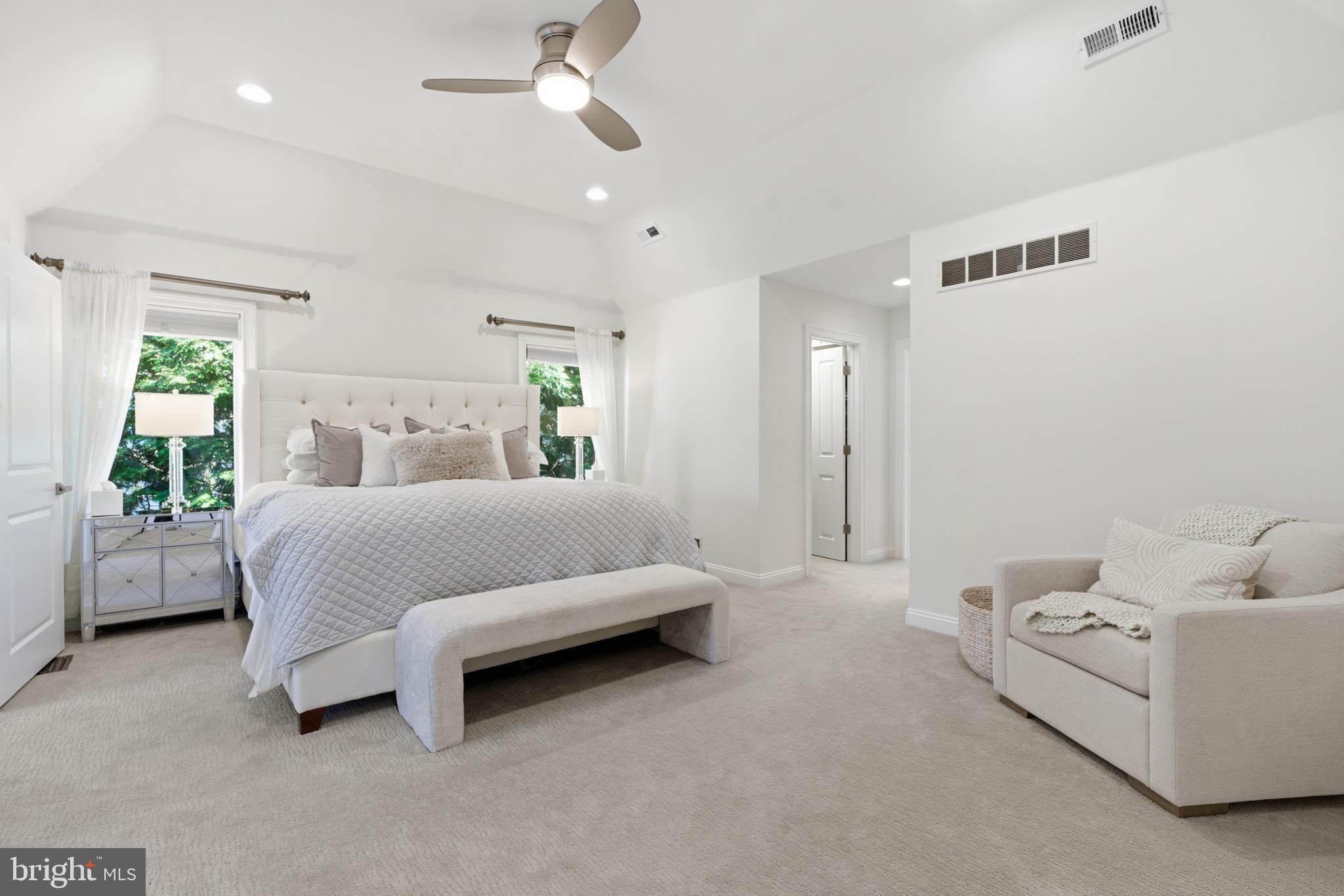 NORTHWOOD - Residential