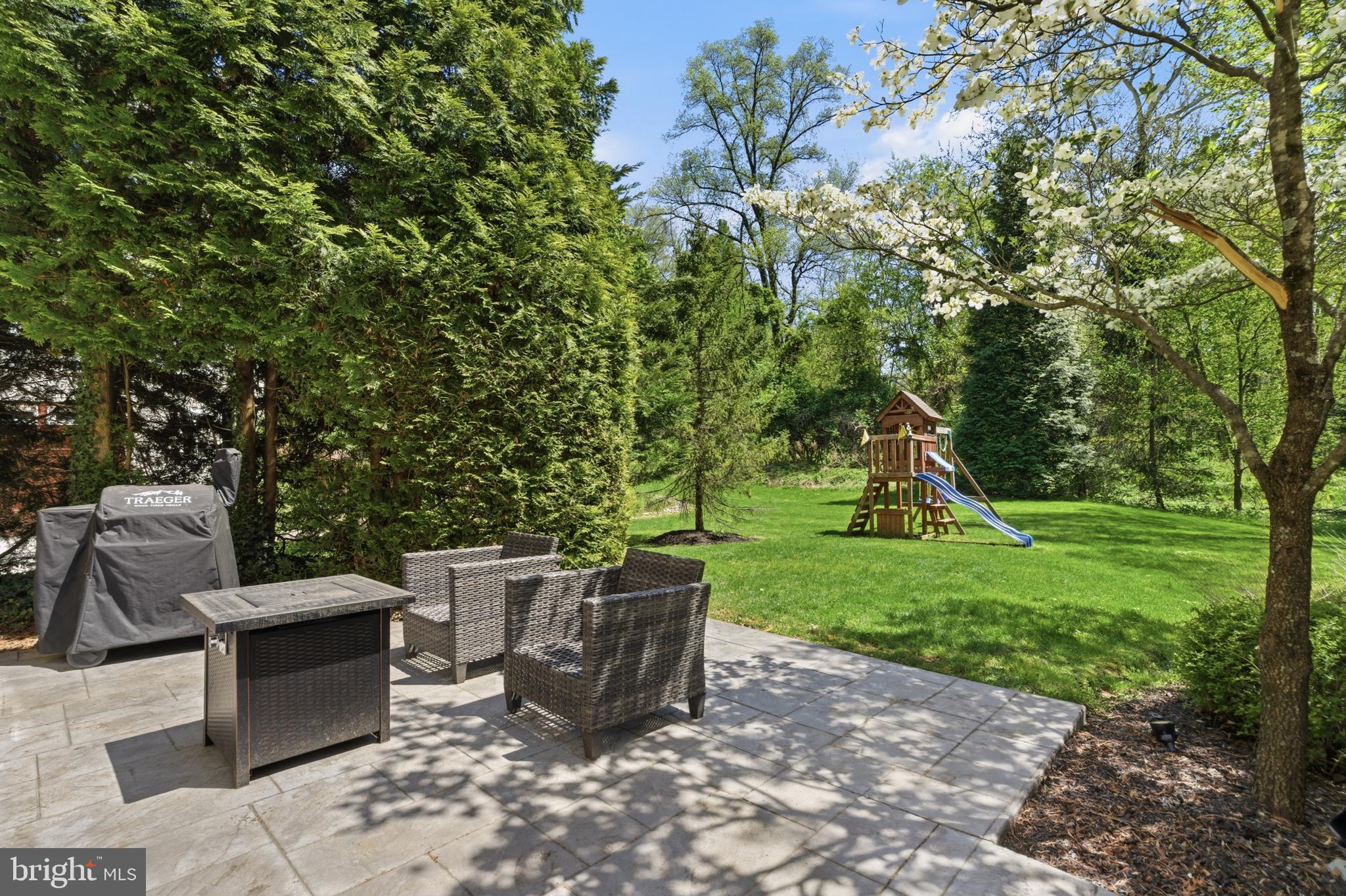 NORTHWOOD - Residential