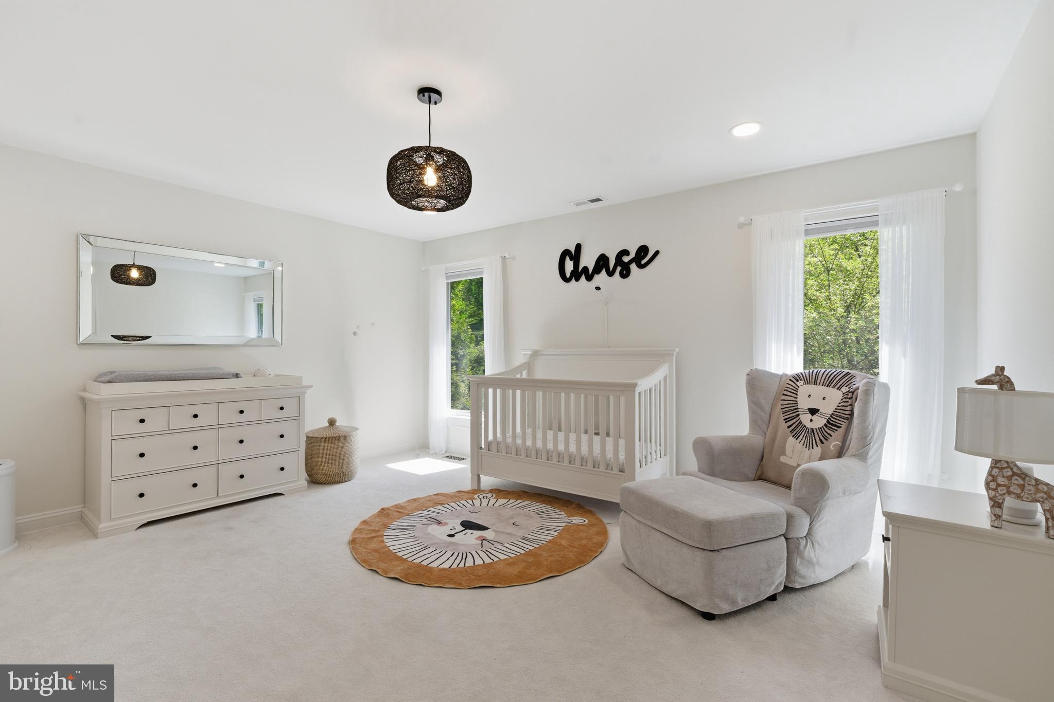 NORTHWOOD - Residential