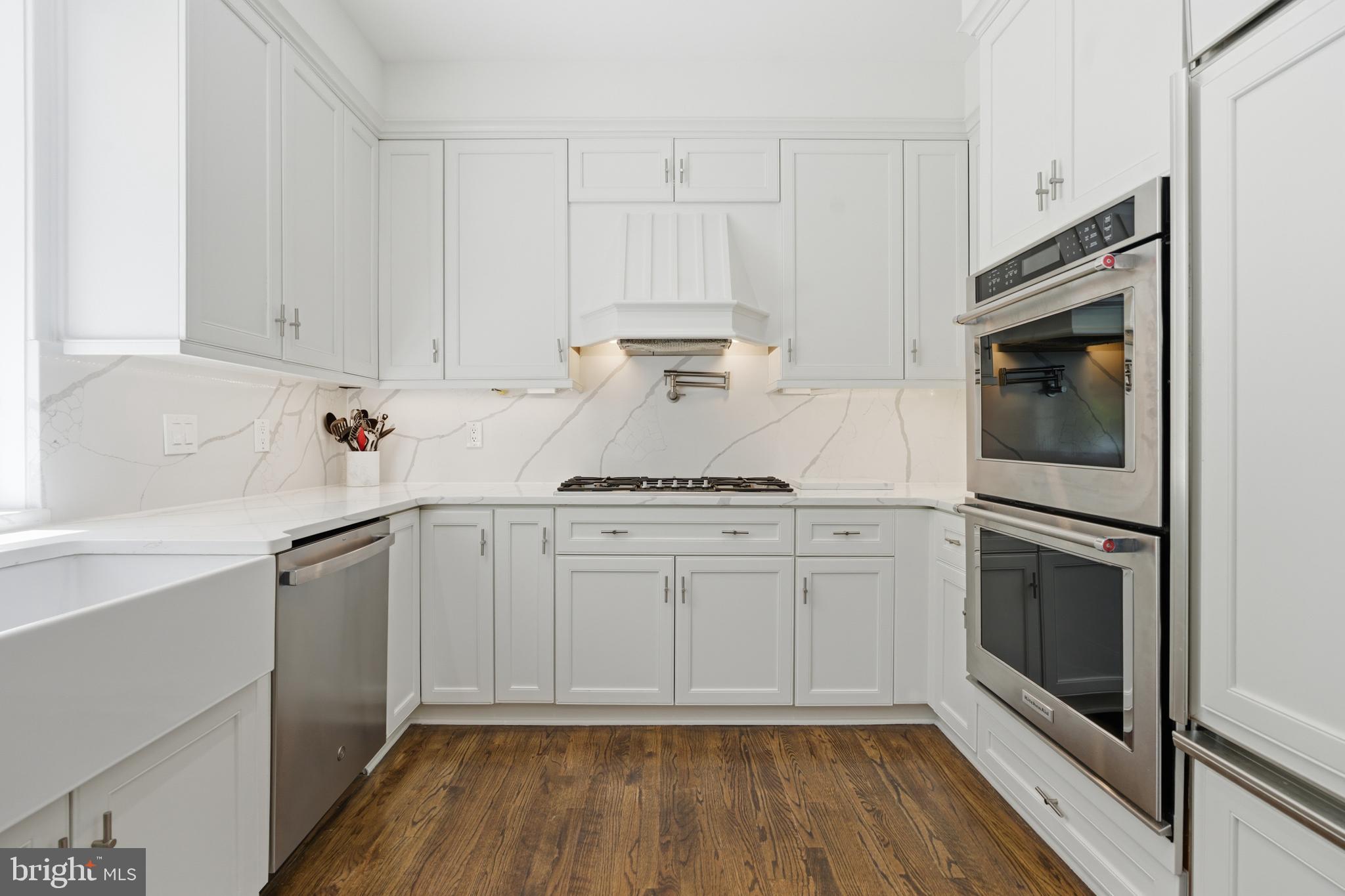 NORTHWOOD - Residential