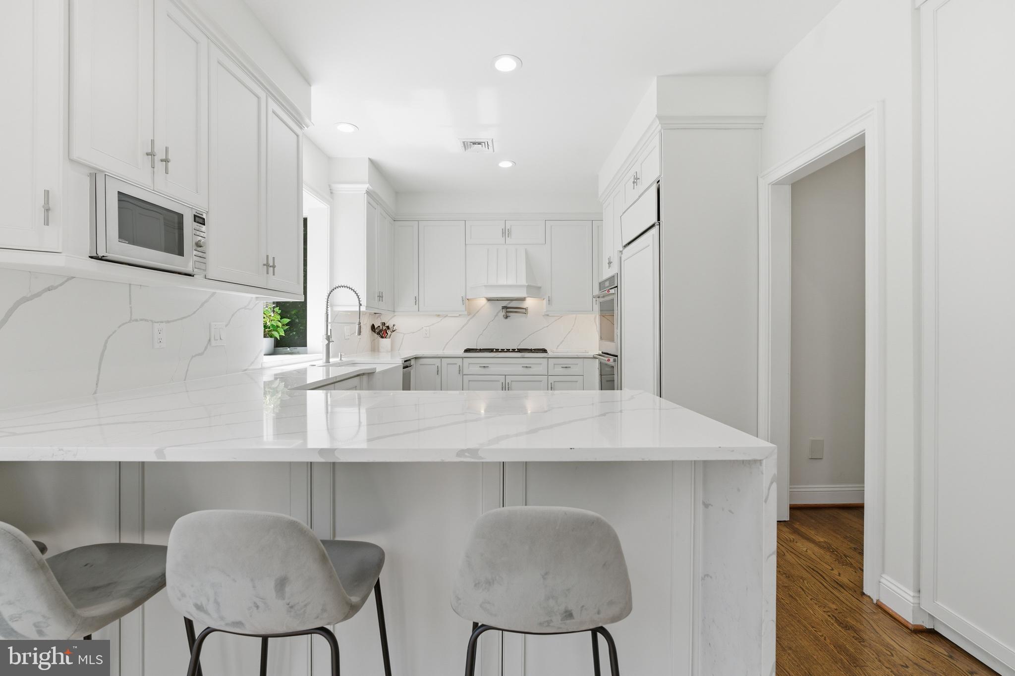 NORTHWOOD - Residential