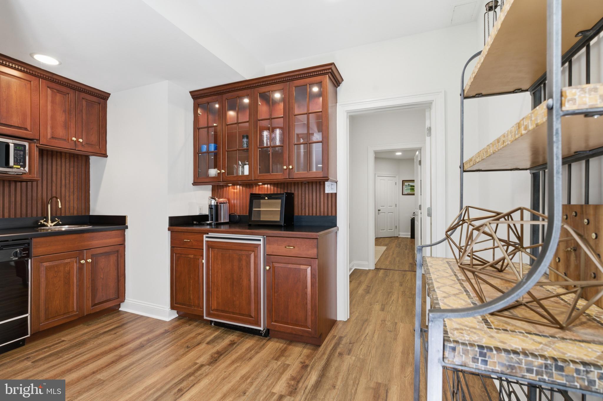 NORTHWOOD - Residential