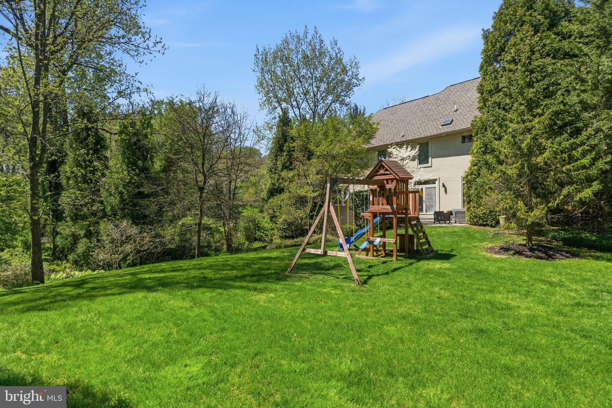 NORTHWOOD - Residential