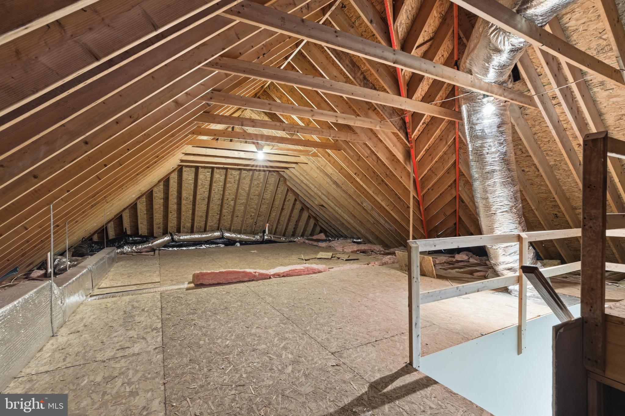 NORTHWOOD - Residential