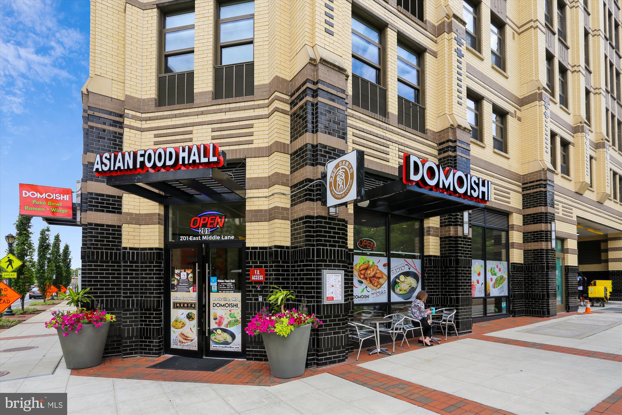 AMERICANA CENTRE - Residential