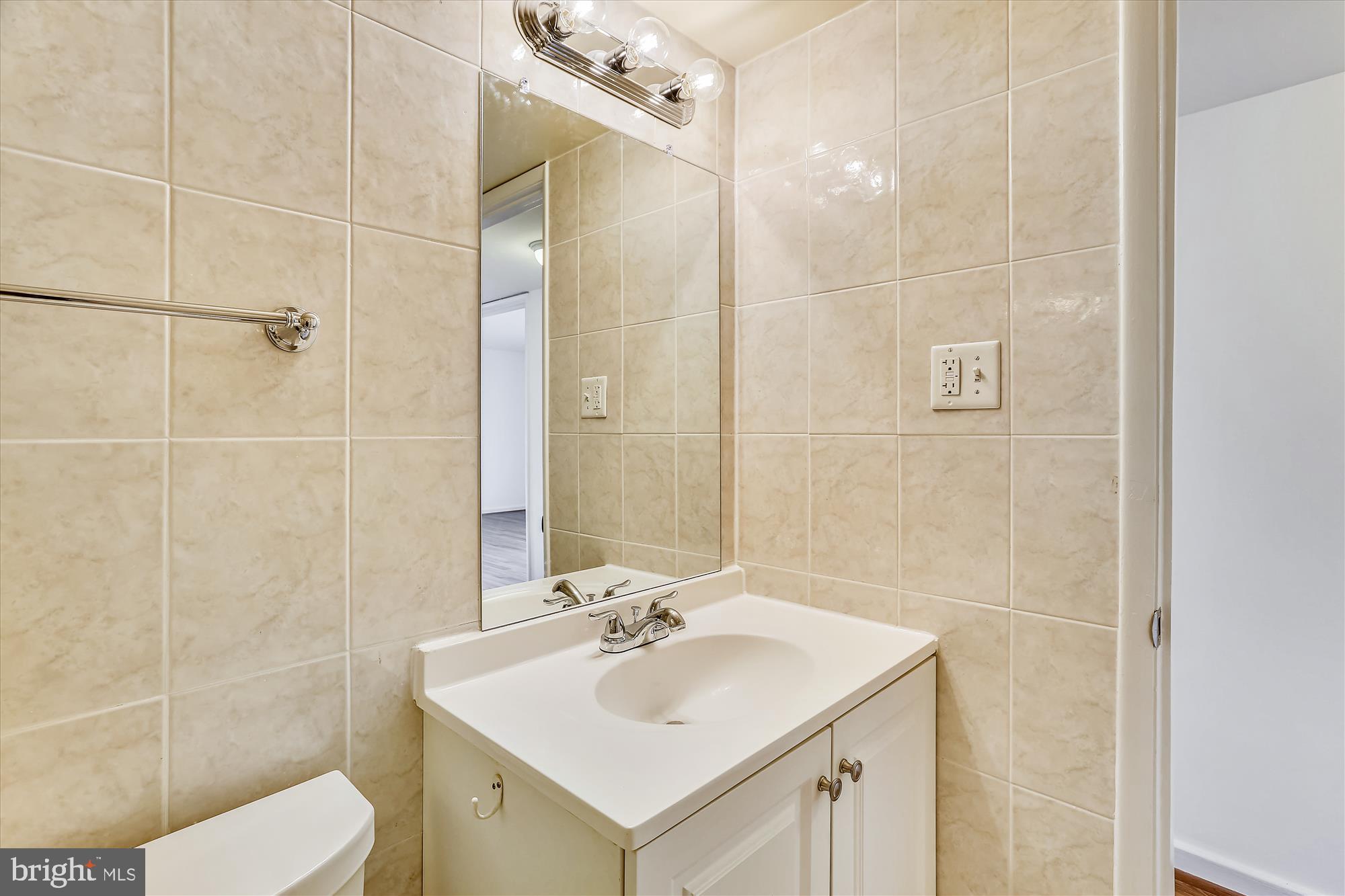 AMERICANA CENTRE - Residential