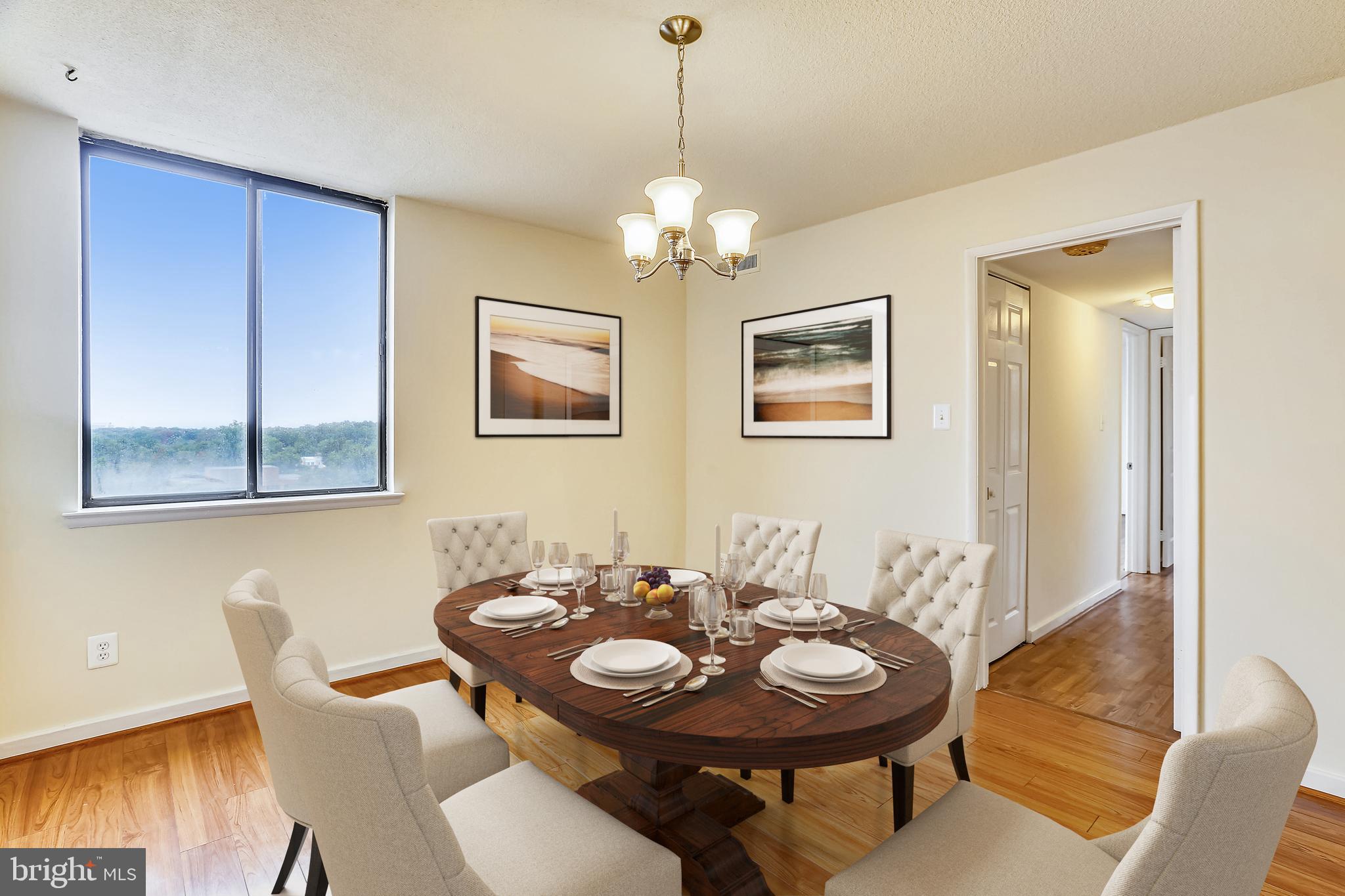 AMERICANA CENTRE - Residential