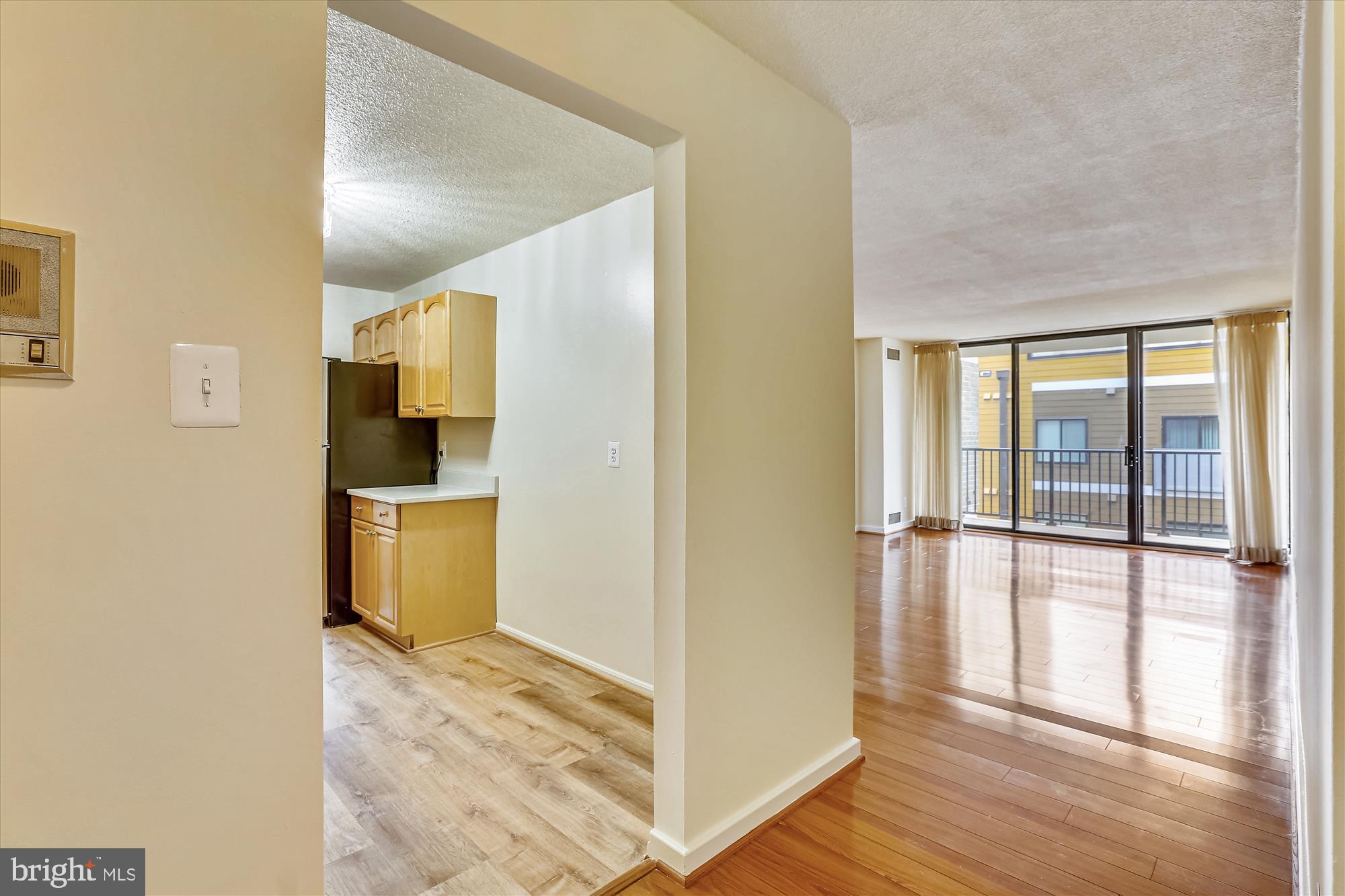 AMERICANA CENTRE - Residential