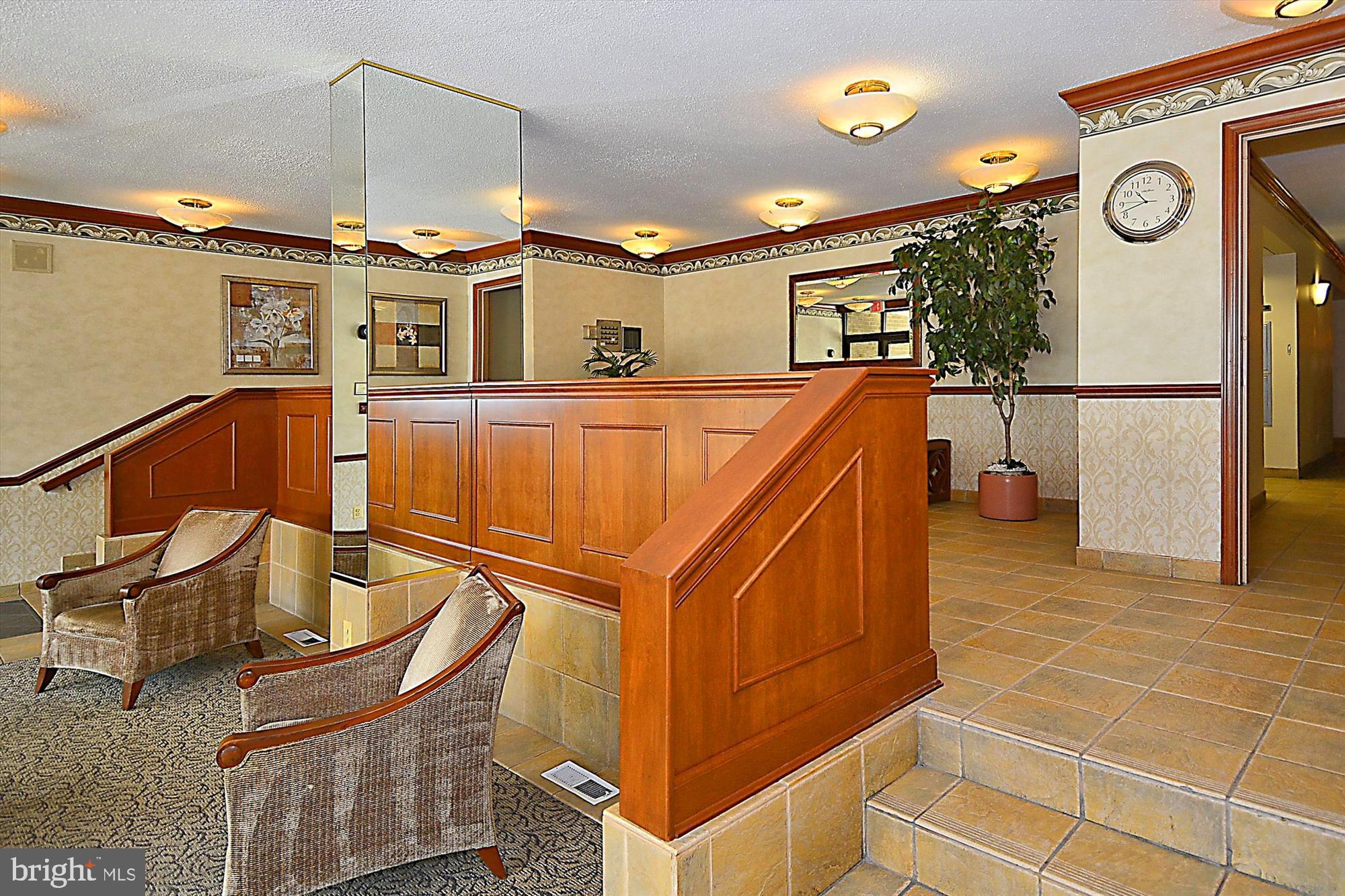 AMERICANA CENTRE - Residential