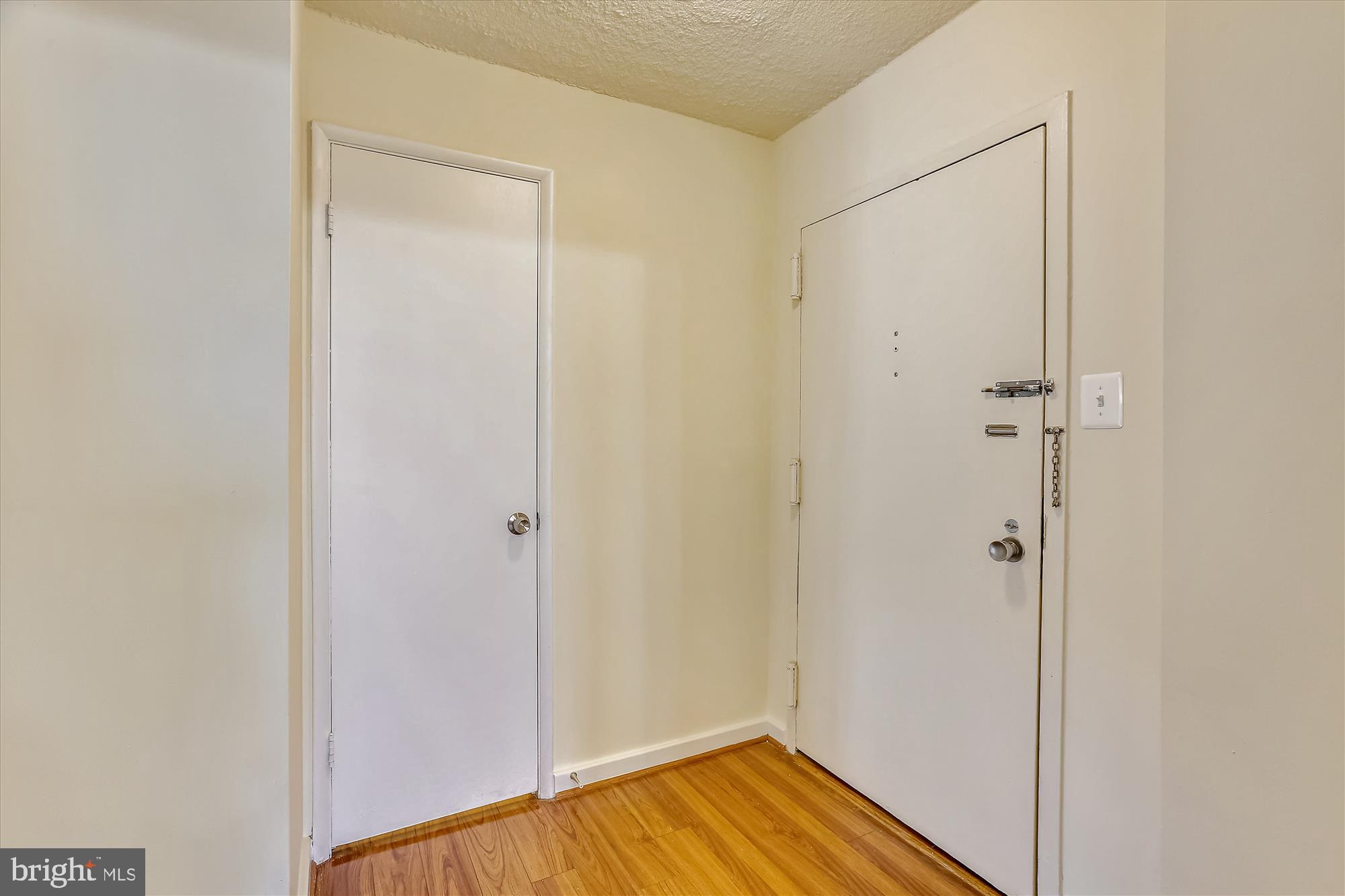 AMERICANA CENTRE - Residential