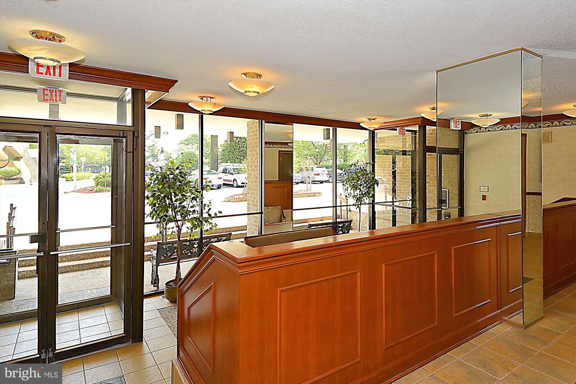 AMERICANA CENTRE - Residential