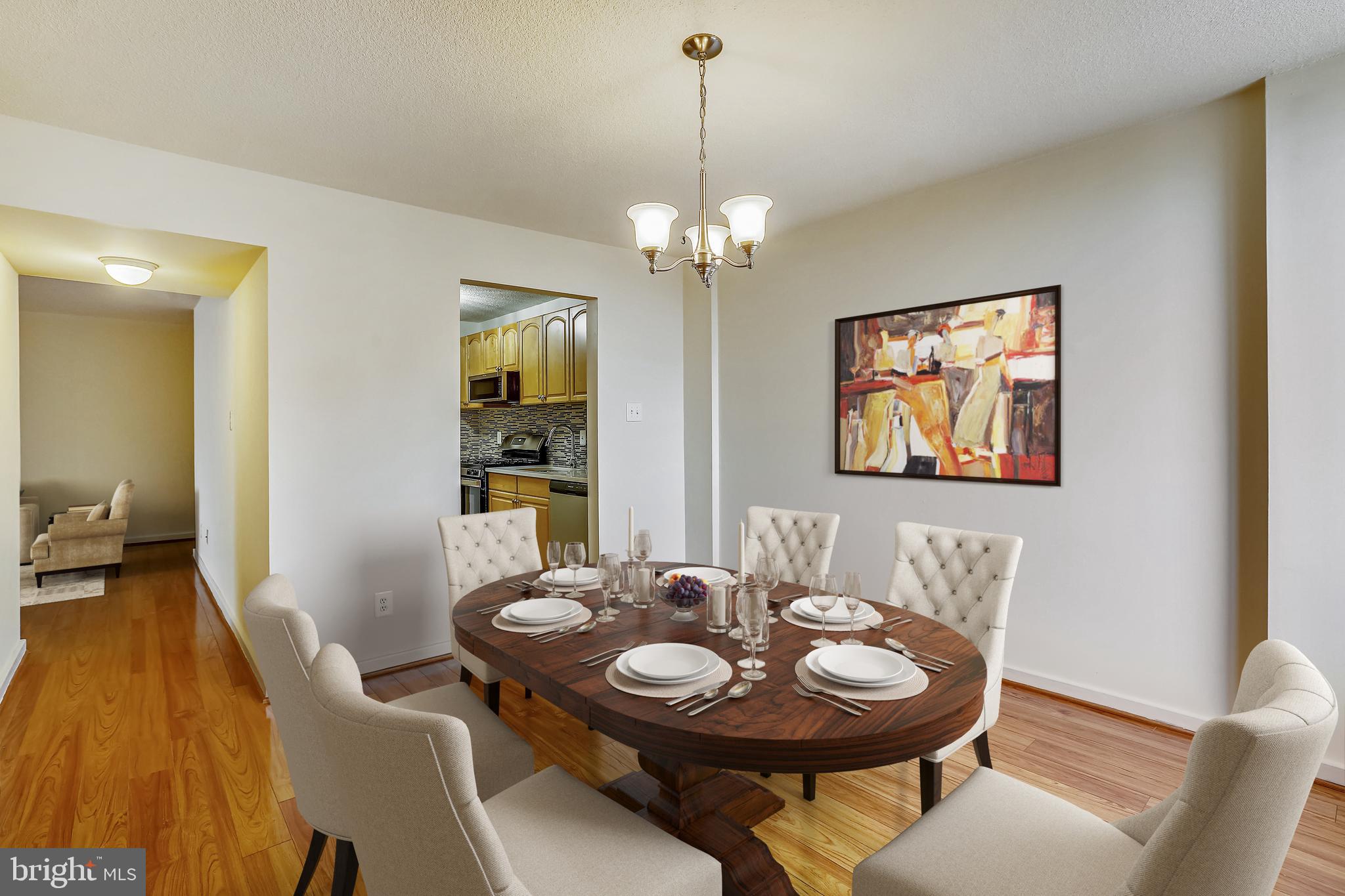 AMERICANA CENTRE - Residential