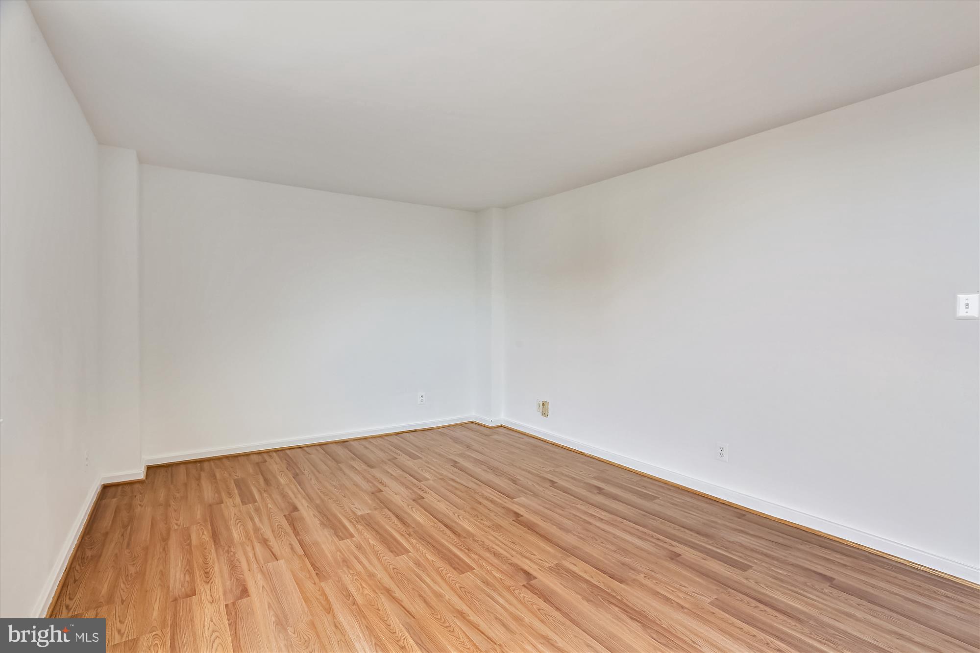 AMERICANA CENTRE - Residential