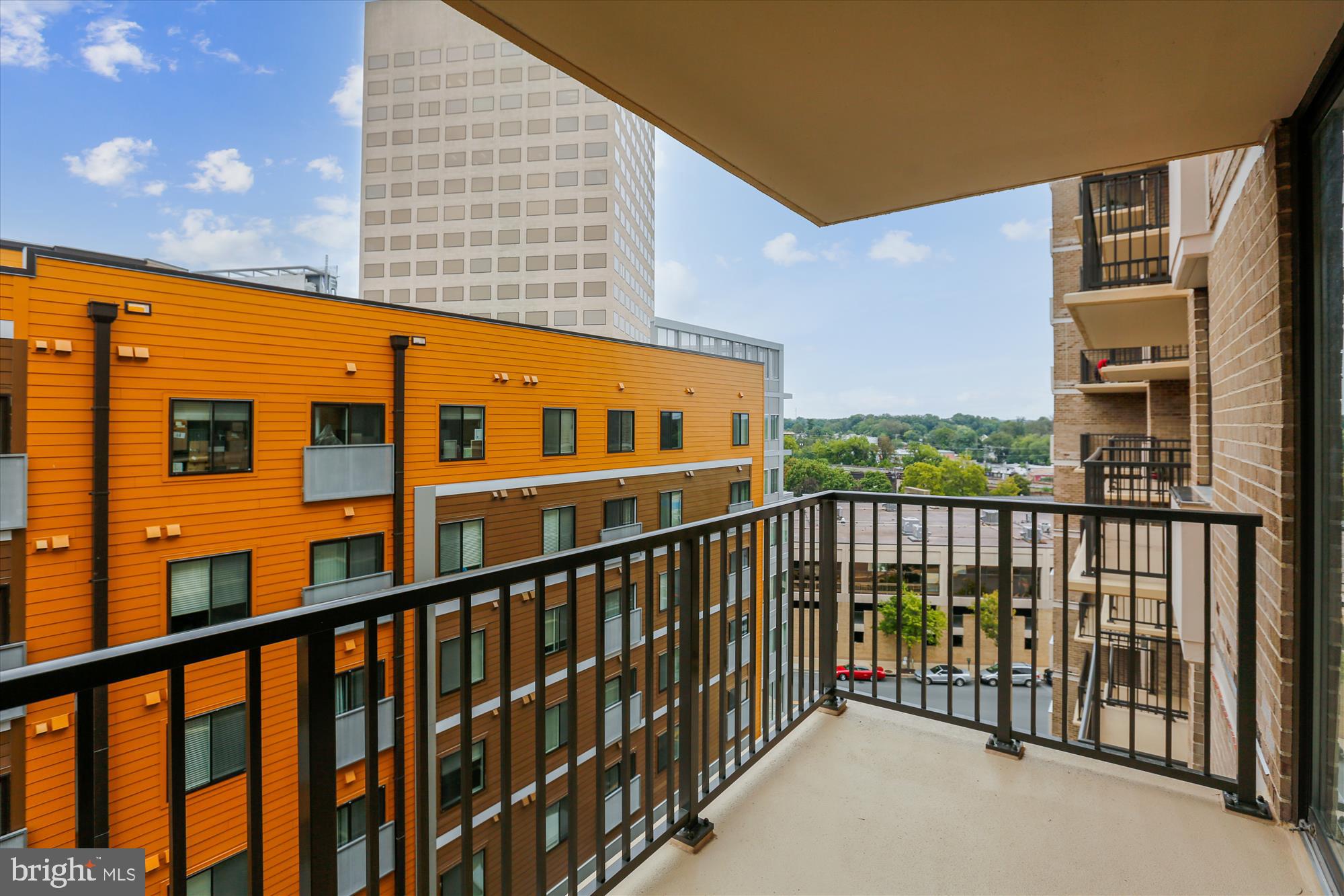 AMERICANA CENTRE - Residential