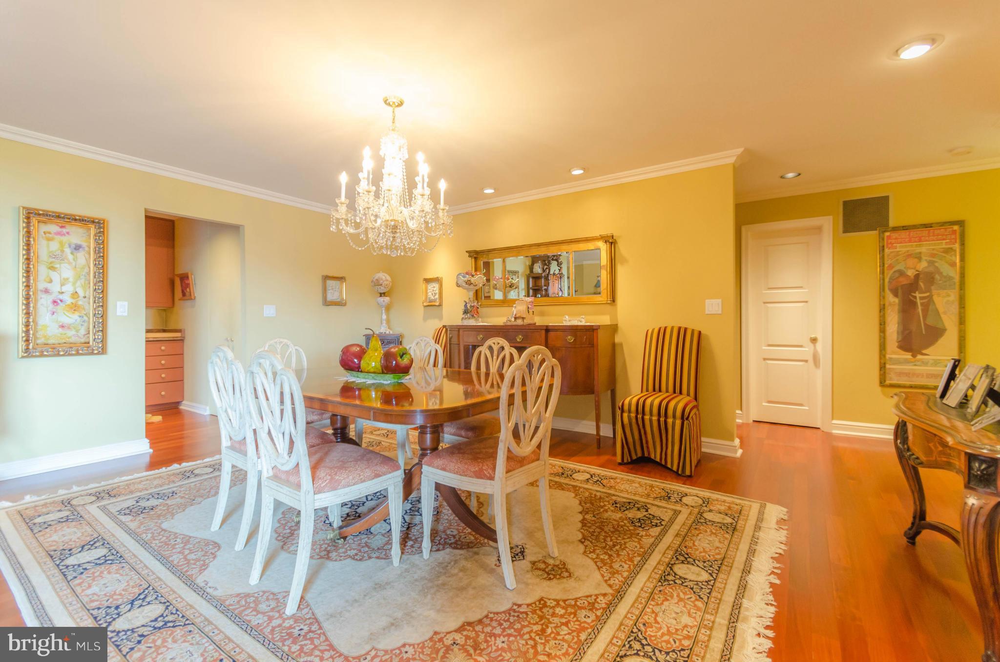 CROSS KEYS - Residential