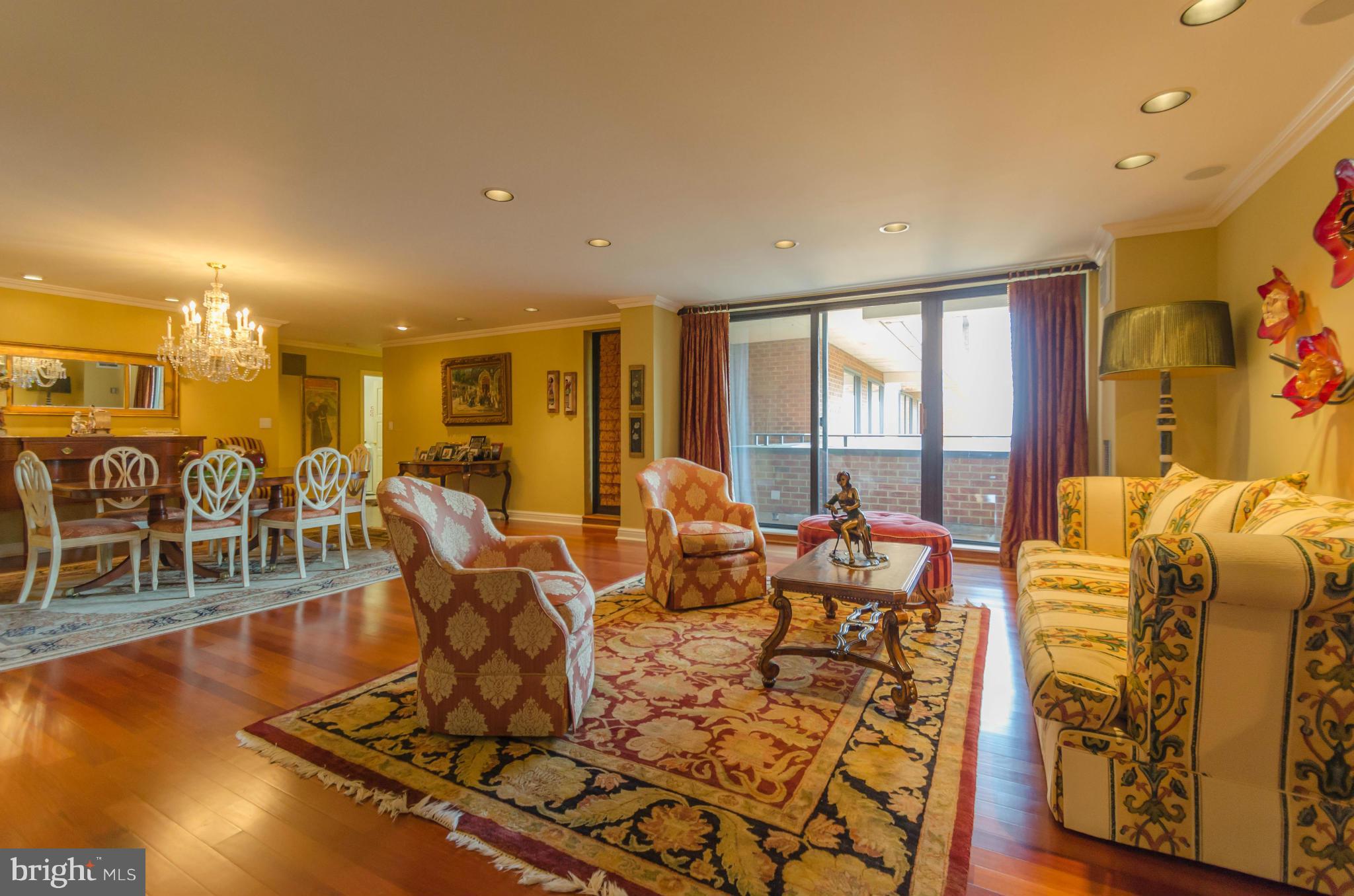 CROSS KEYS - Residential