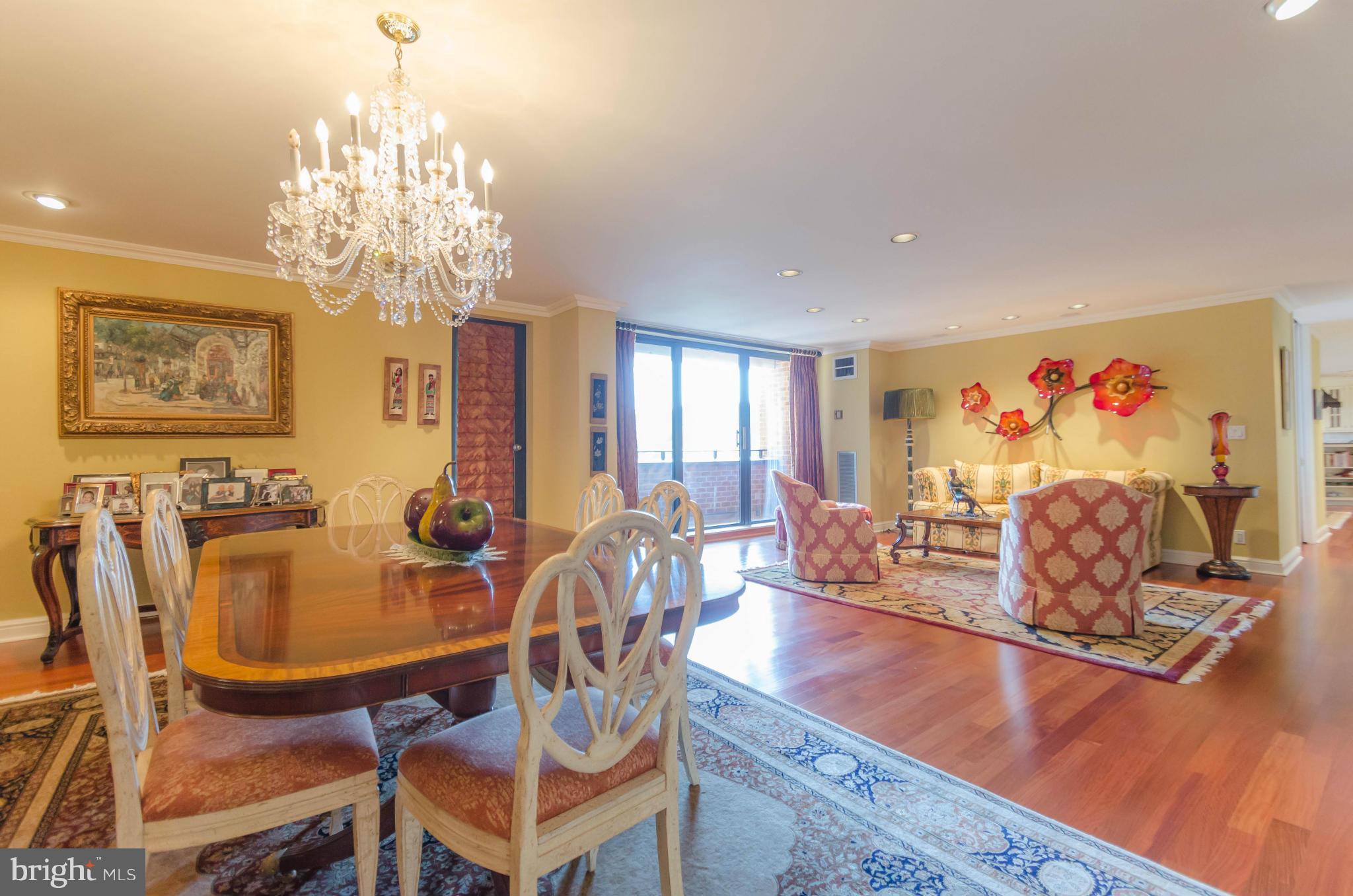 CROSS KEYS - Residential