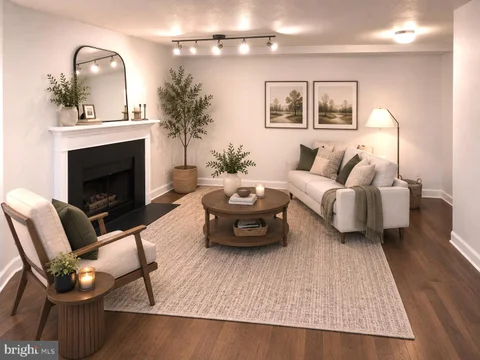 MLS: DCDC2273610
