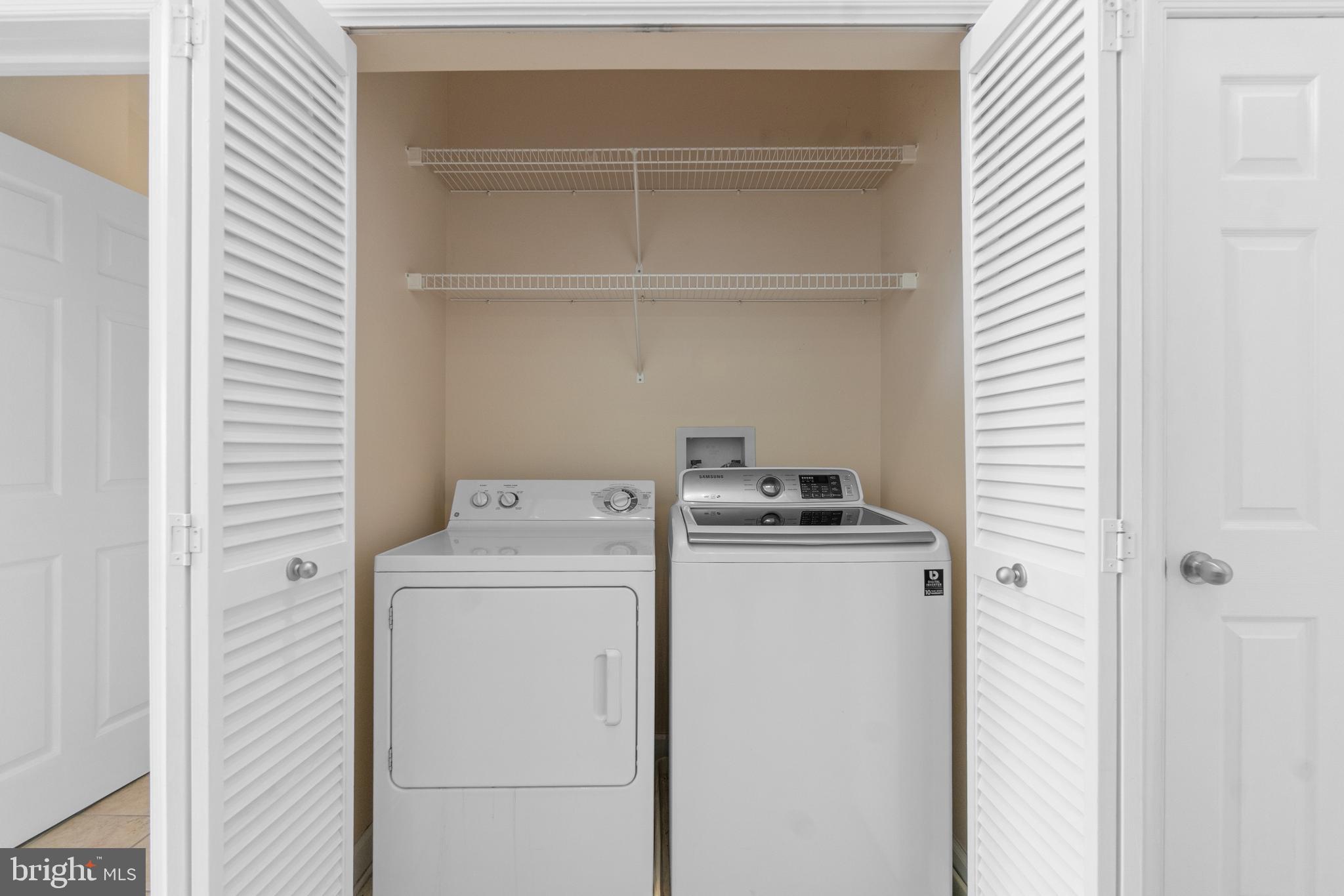 FITZ AT ROCKVILLE TOWN C - Residential