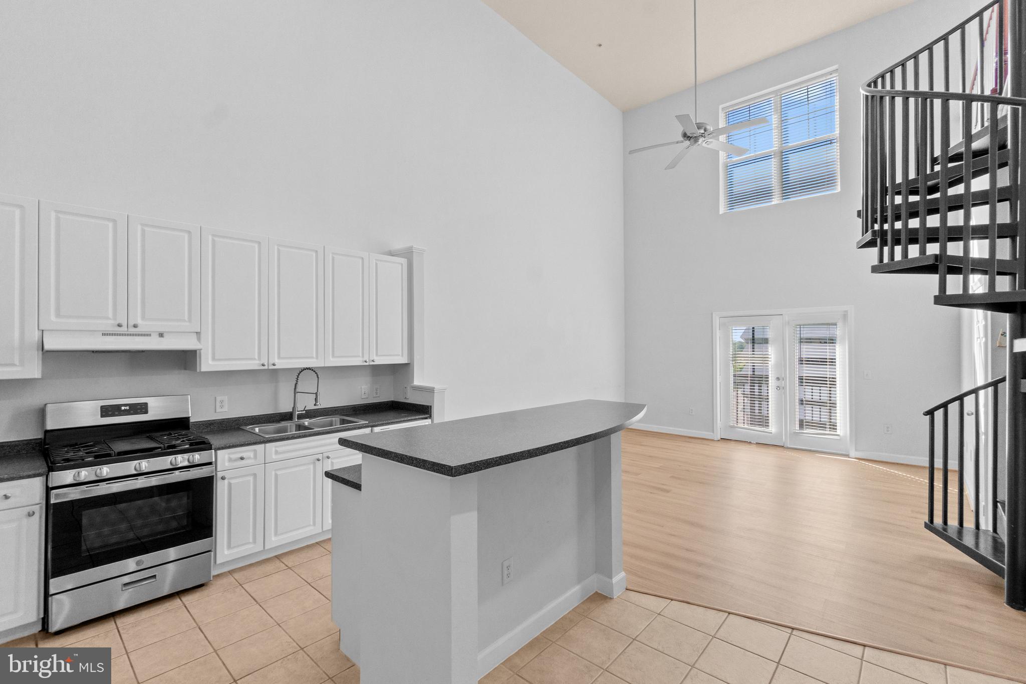 501 HUNGERFORD DRIVE 315