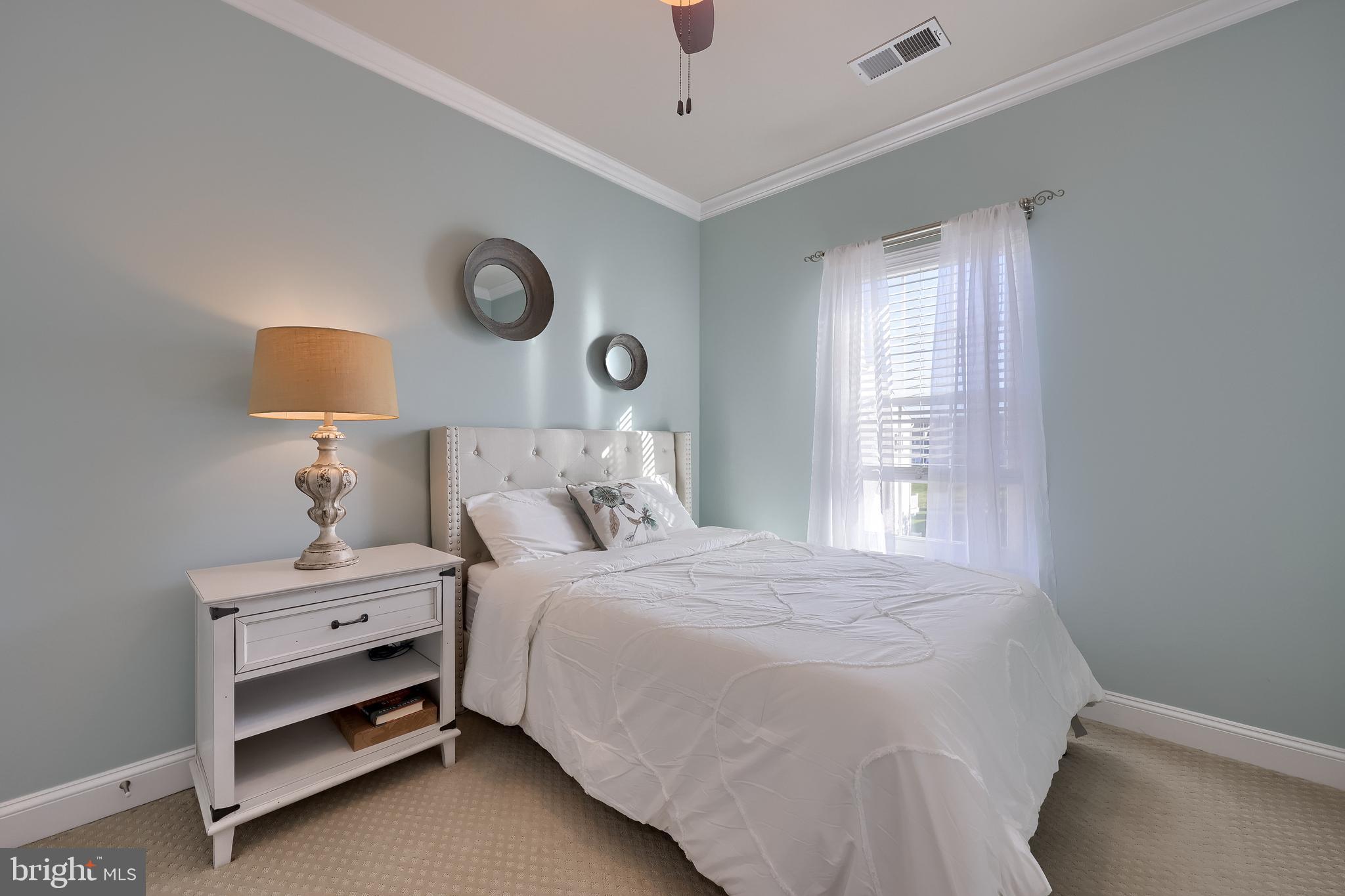 STONEGATE AT REGENTS GLEN - Residential