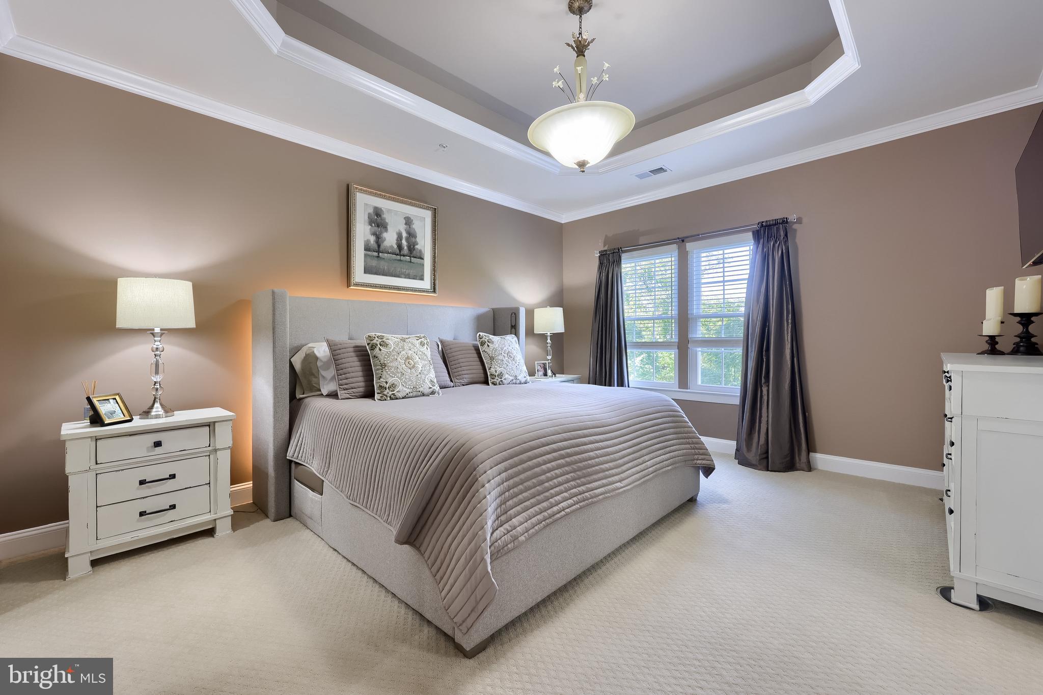 STONEGATE AT REGENTS GLEN - Residential