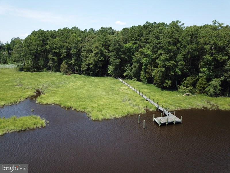 COVINGTON COVE - Land