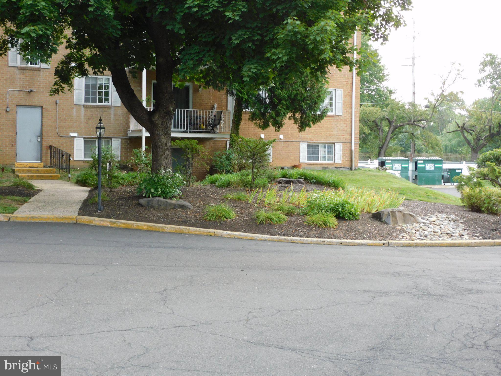 300 BYBERRY ROAD L14
