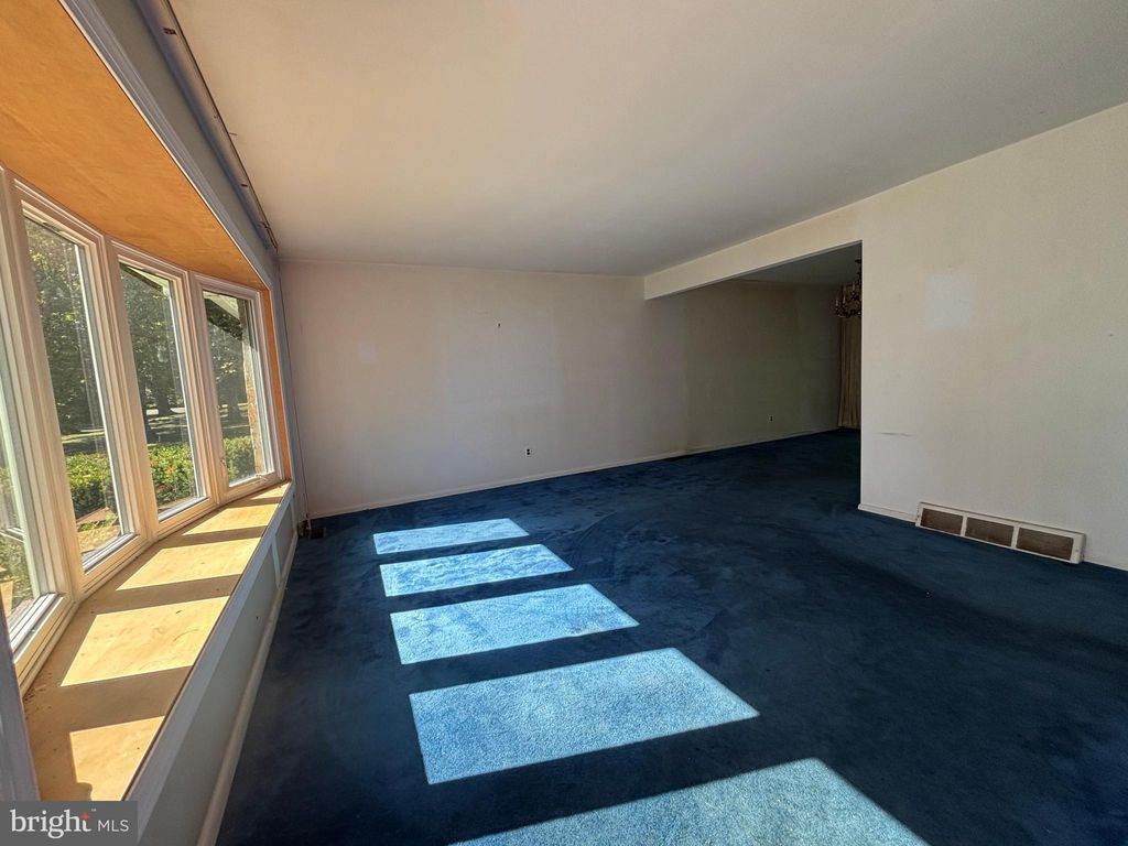 Photo of 423 Park Boulevard, MOORESTOWN, NJ 08057 (MLS # NJBL2097738)