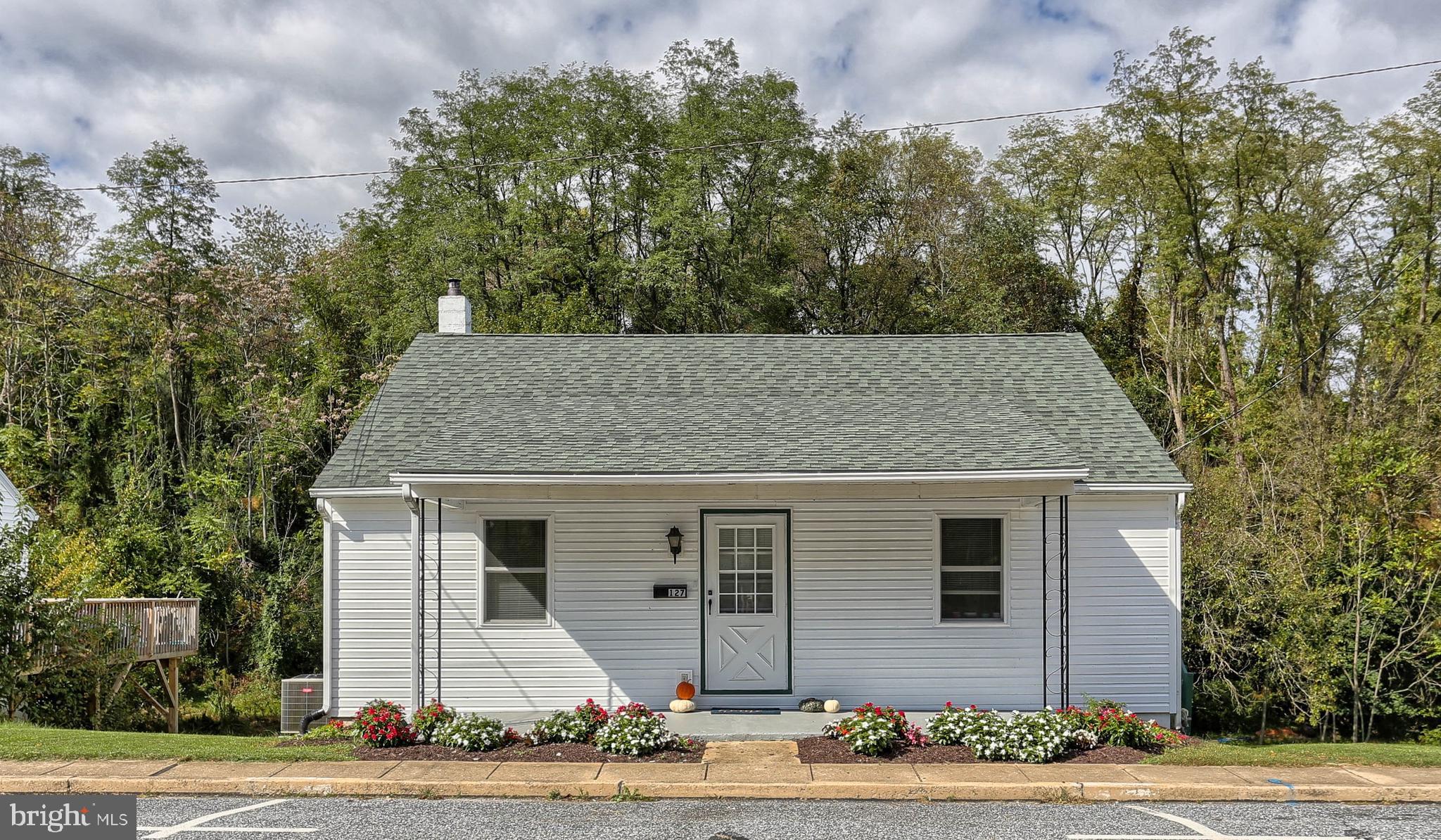 GLEN ROCK BORO - Residential