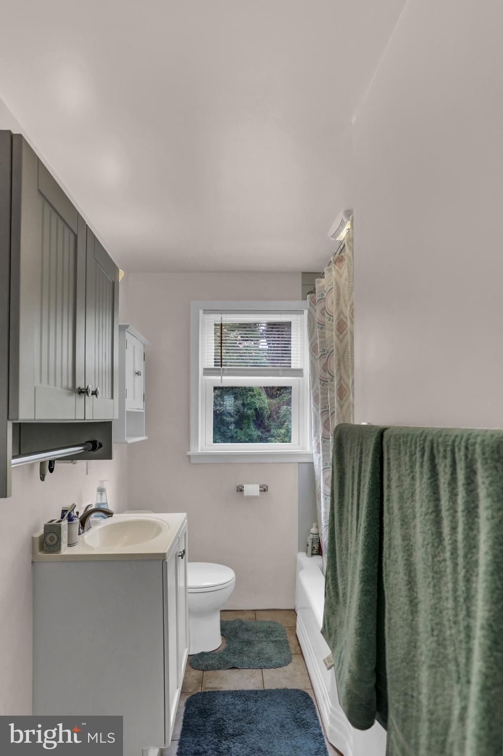 GLEN ROCK BORO - Residential