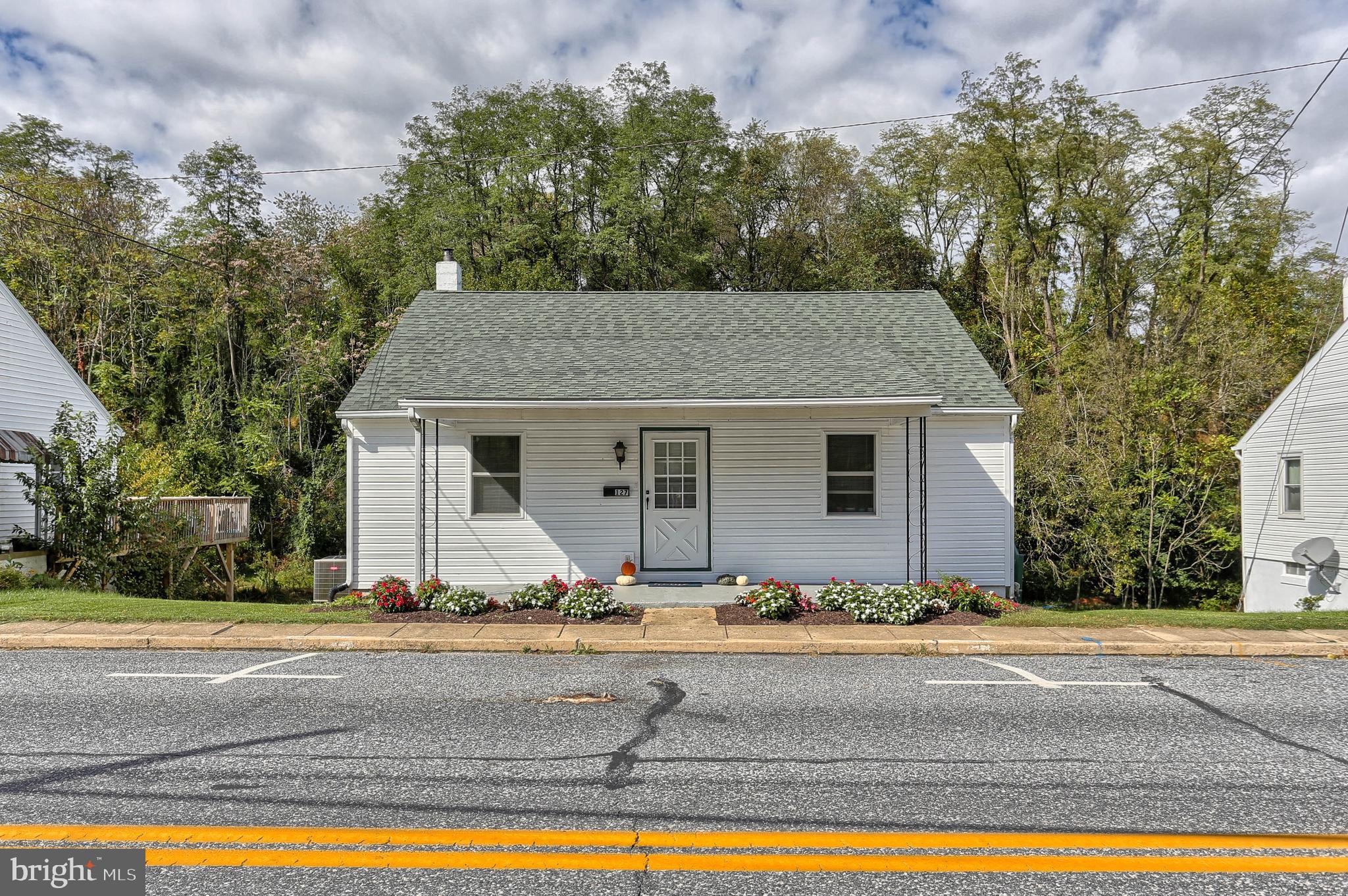 GLEN ROCK BORO - Residential
