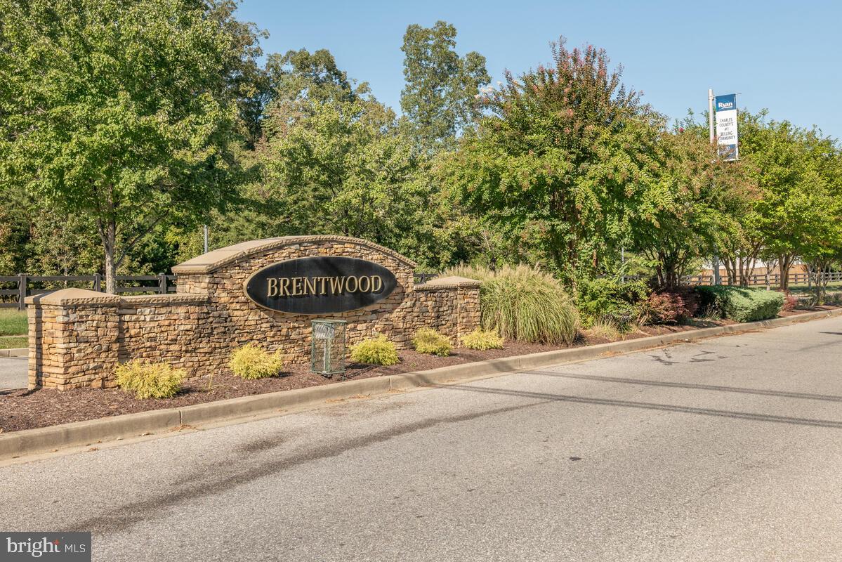 BRENTWOOD - Residential