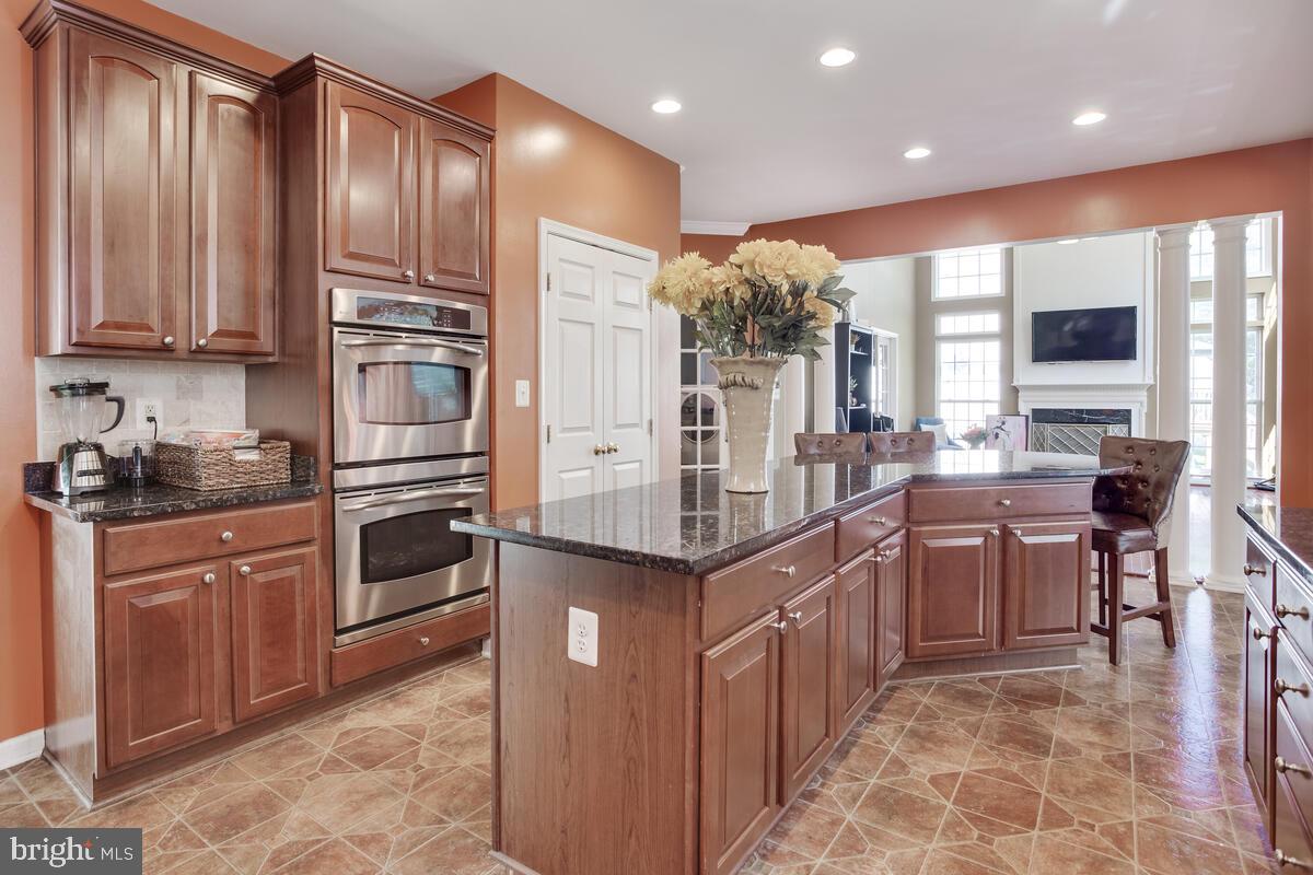 BRENTWOOD - Residential