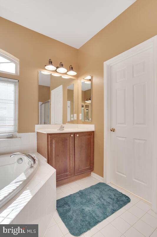 BRENTWOOD - Residential