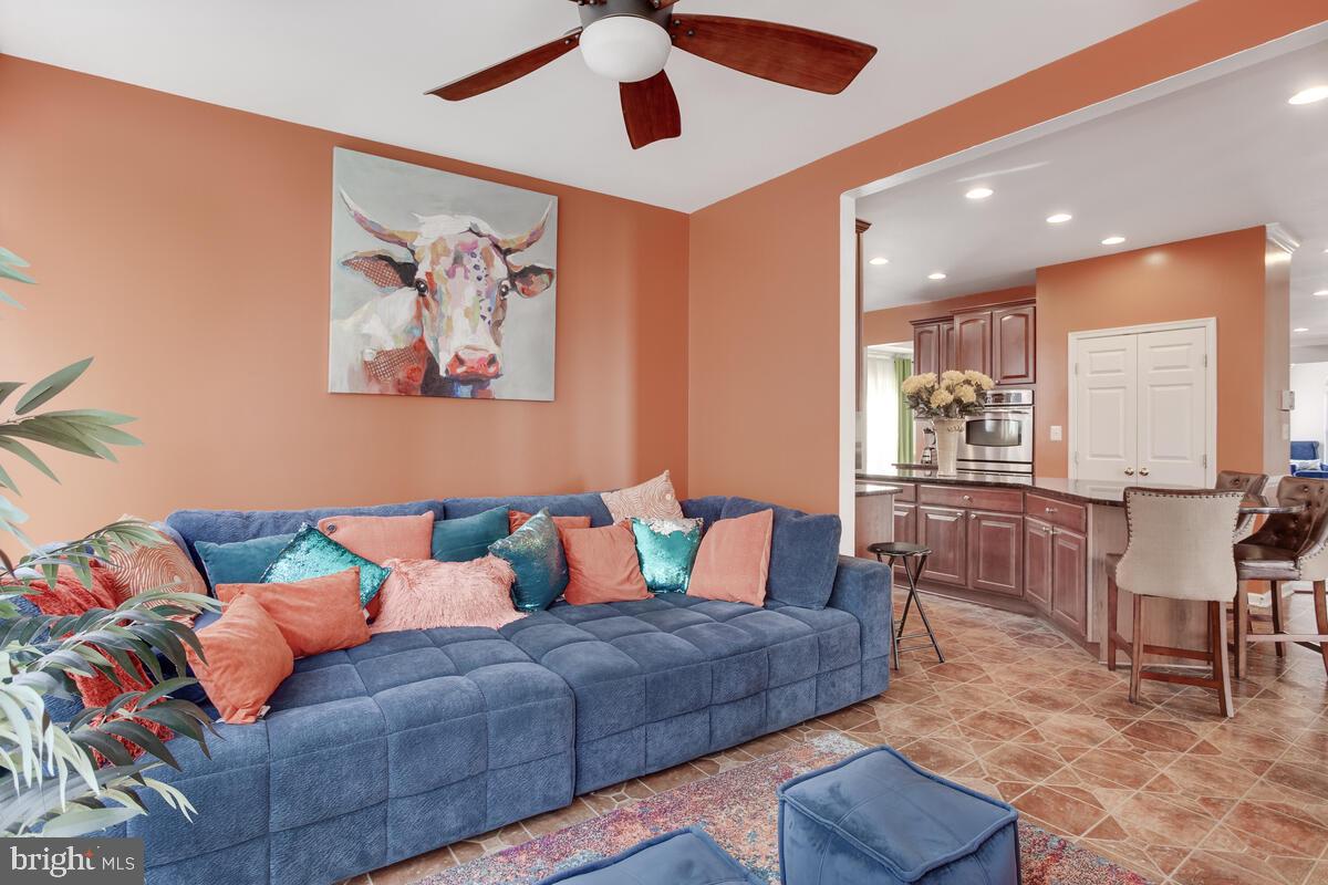 BRENTWOOD - Residential