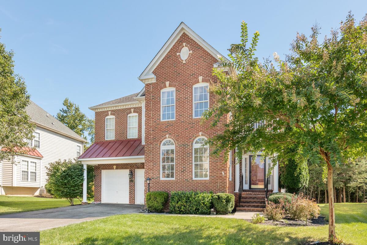 BRENTWOOD - Residential