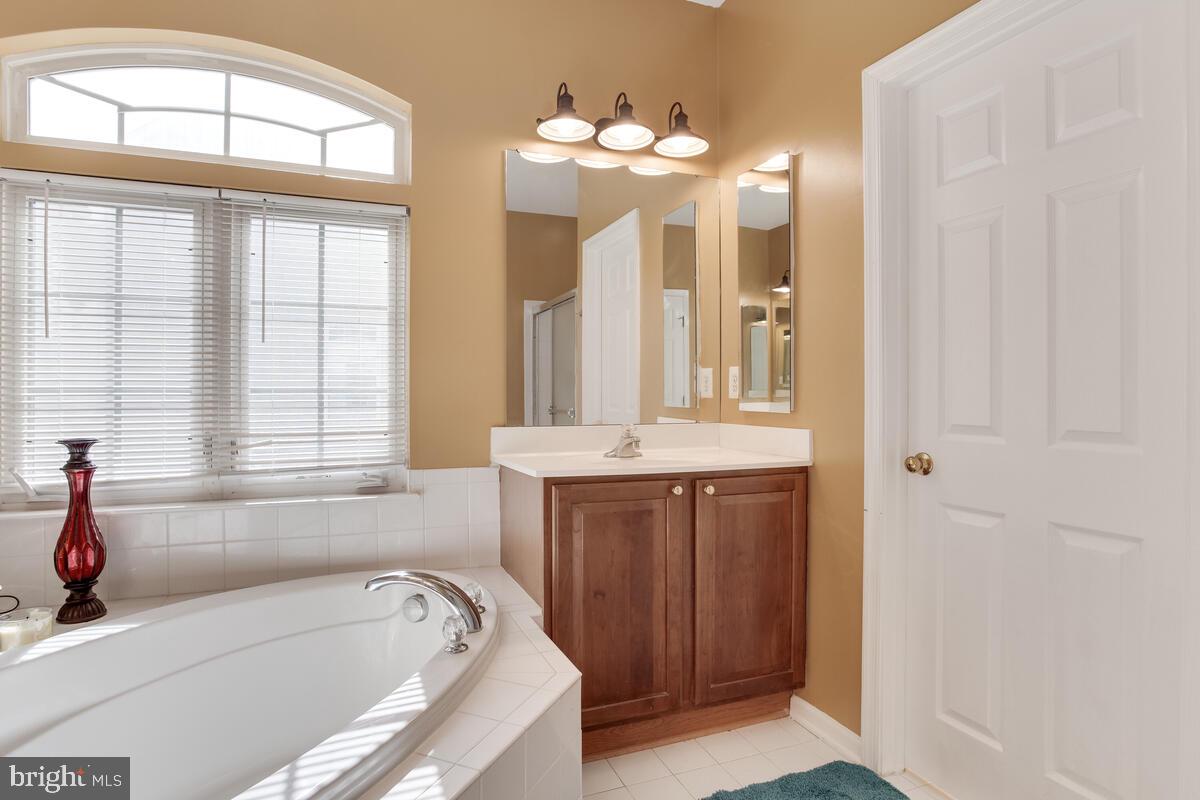 BRENTWOOD - Residential